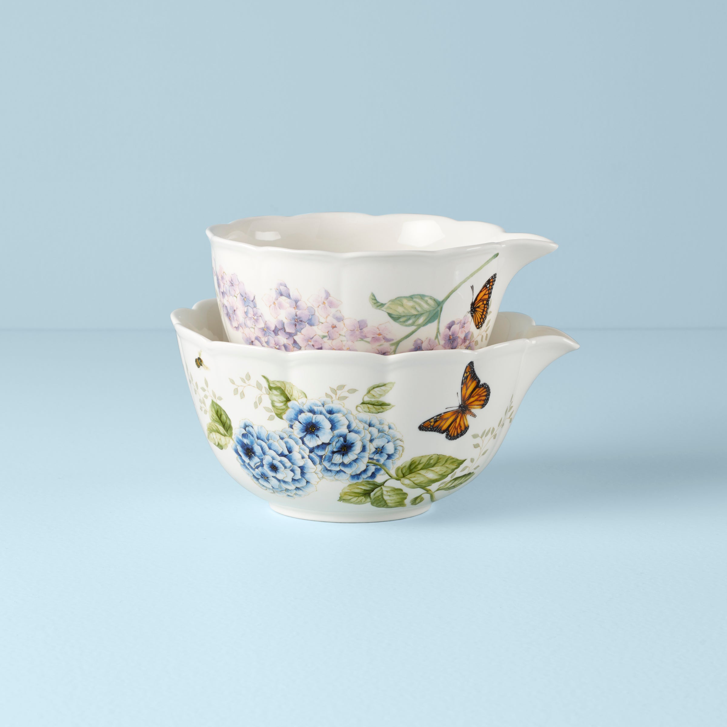 Butterfly Meadow 2-Piece Nesting Bowl Set - Durable Stackable Mixing Bowls for Baking, Cooking & Food Prep - Perfect for Kitchen, Picnics & Entertaining