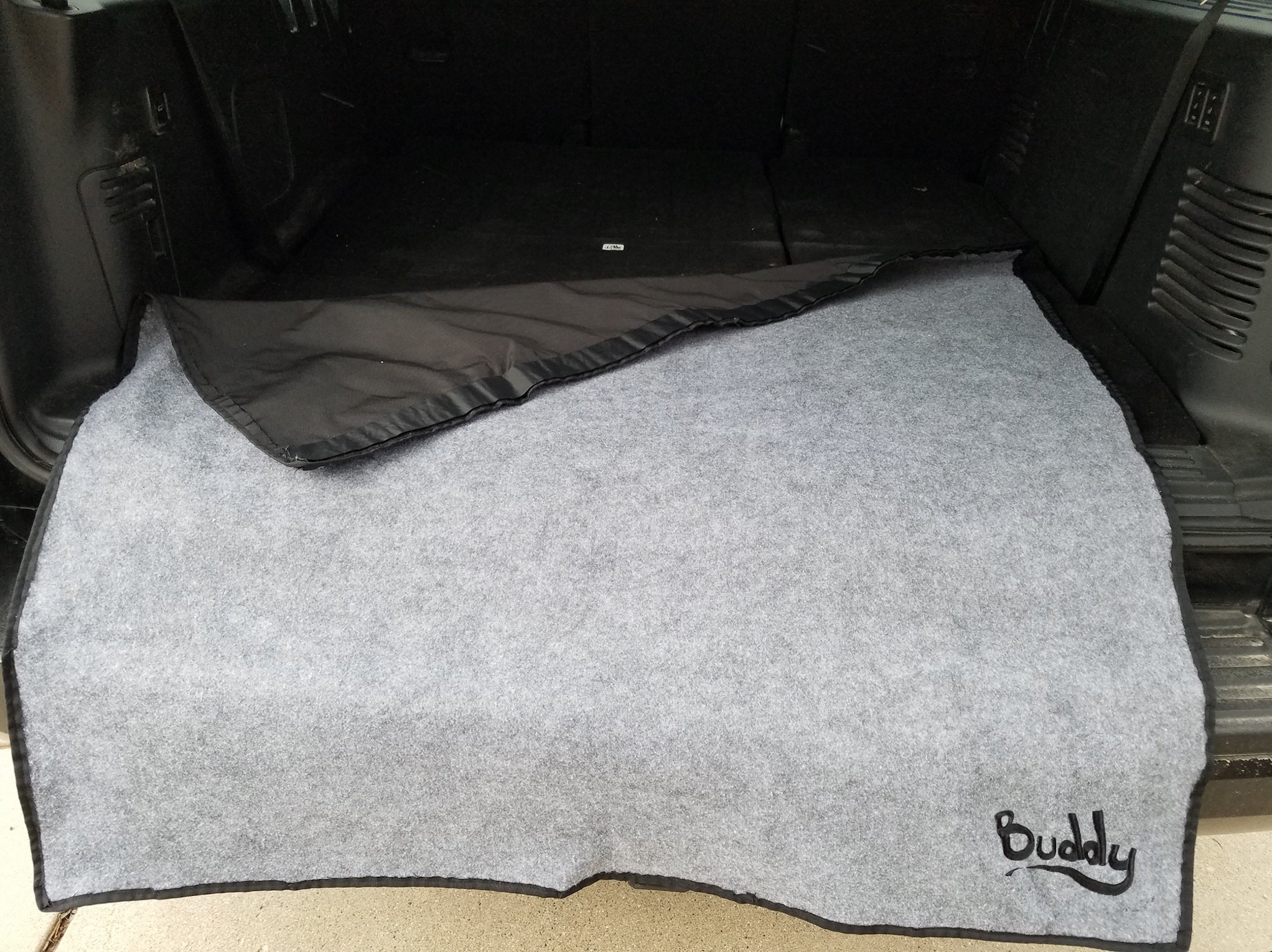 **Buddy Pay Dirt Car, Truck & SUV Universal Trunk Mat – Rear Bumper Guard Protector | Waterproof & Machine Washable | Keeps Clothes Clean & Prevents Scratches | Perfect for Camping, Groceries & Outdoor Adventures**