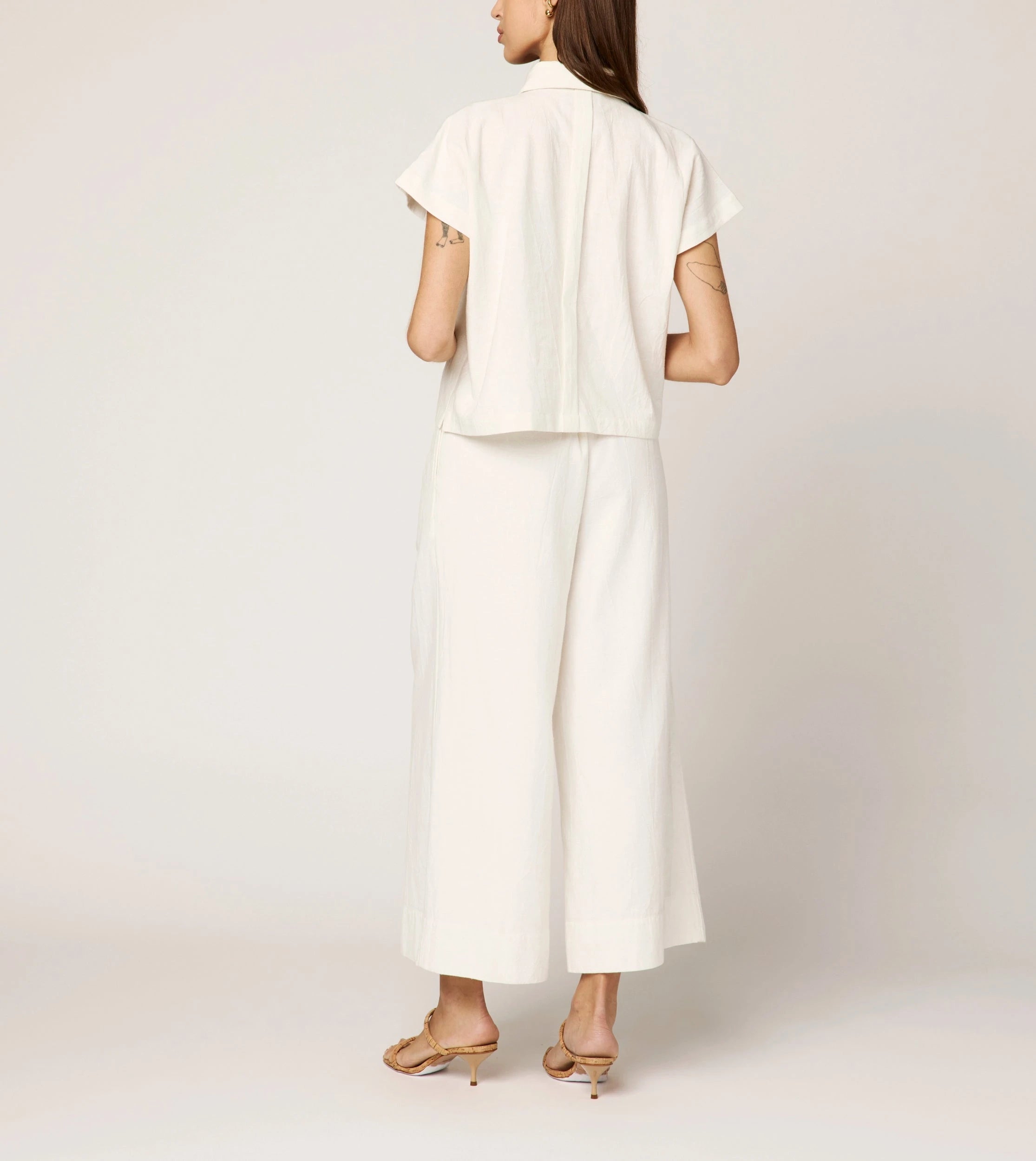 Kalora Women's Ivory Blouse - Elegant Casual Top for Work, Date Night & Special Occasions
