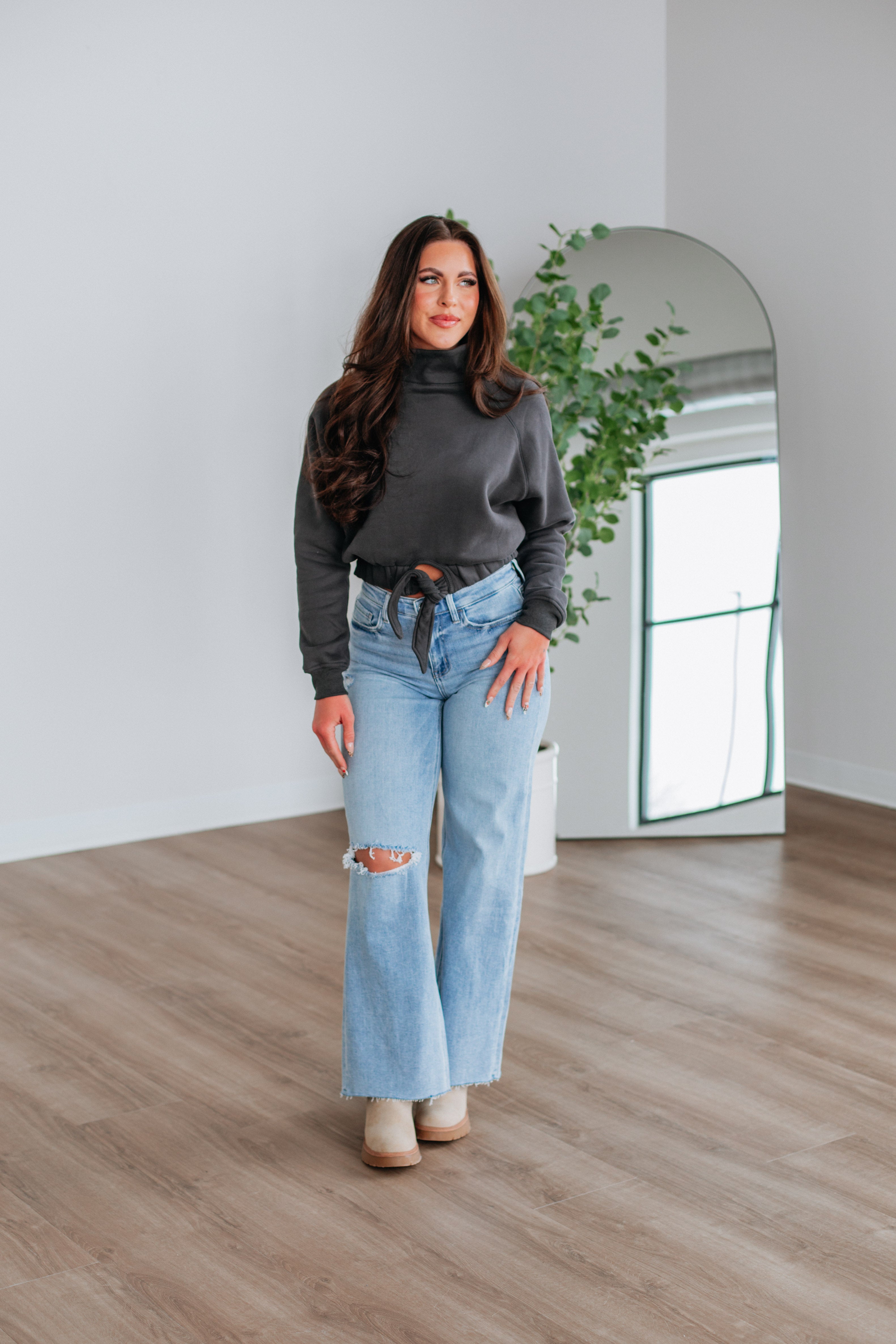 Bryanne Vintage Black Sweatshirt - Soft & Comfortable Pullover for Women | Perfect for Casual Wear, Layering & Fall Fashion
