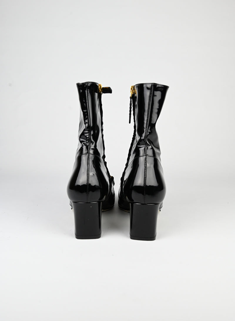 Gucci Black Patent Leather Ankle Boots Size 38 - Stylish & Comfortable for Women's Casual & Evening Wear