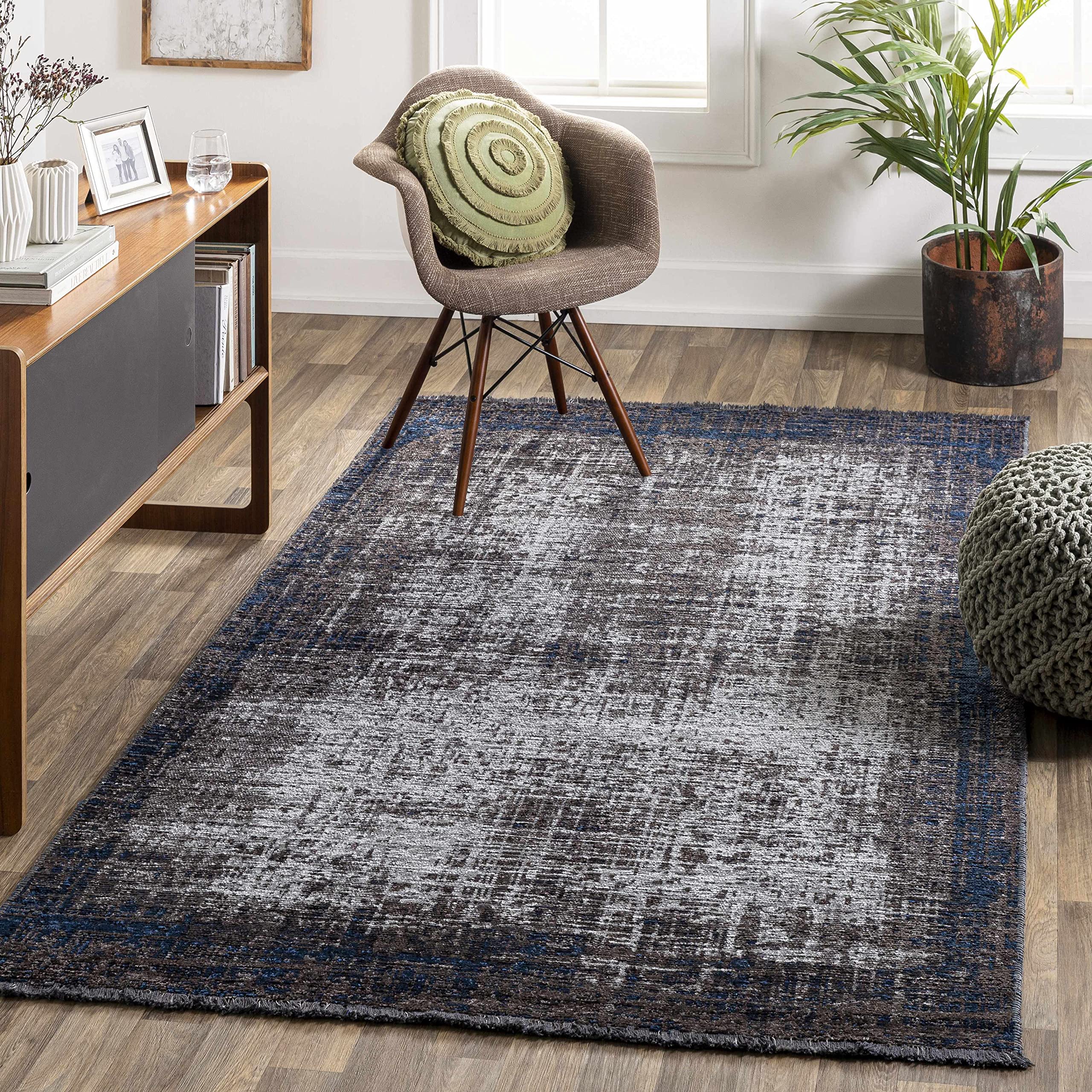 Hauteloom TRAI Modern Gray and Blue Area Rug 4'11