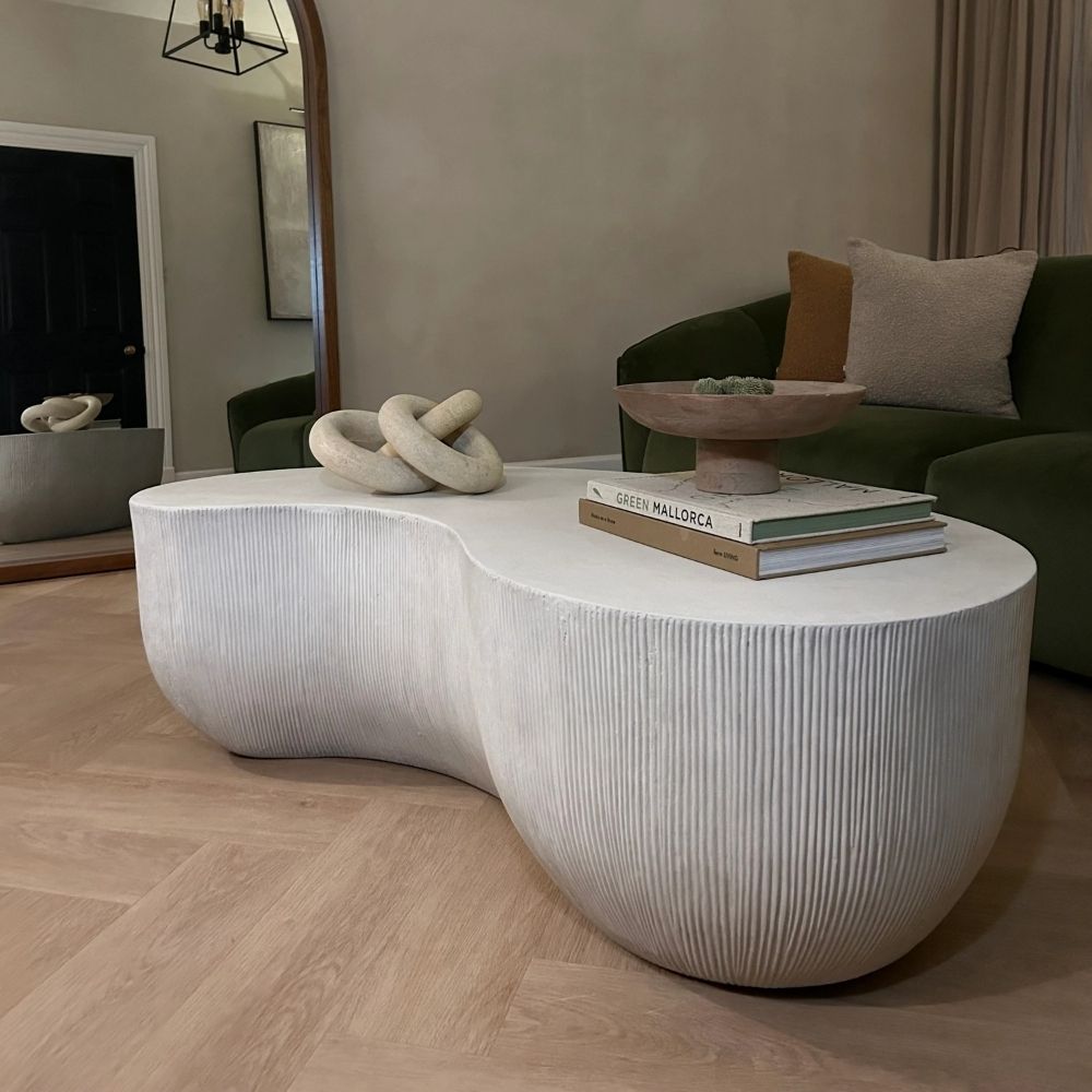 Modern White Concrete Coffee Table 123cm - Indoor & Outdoor Use for Patio, Garden, and Living Room Decor