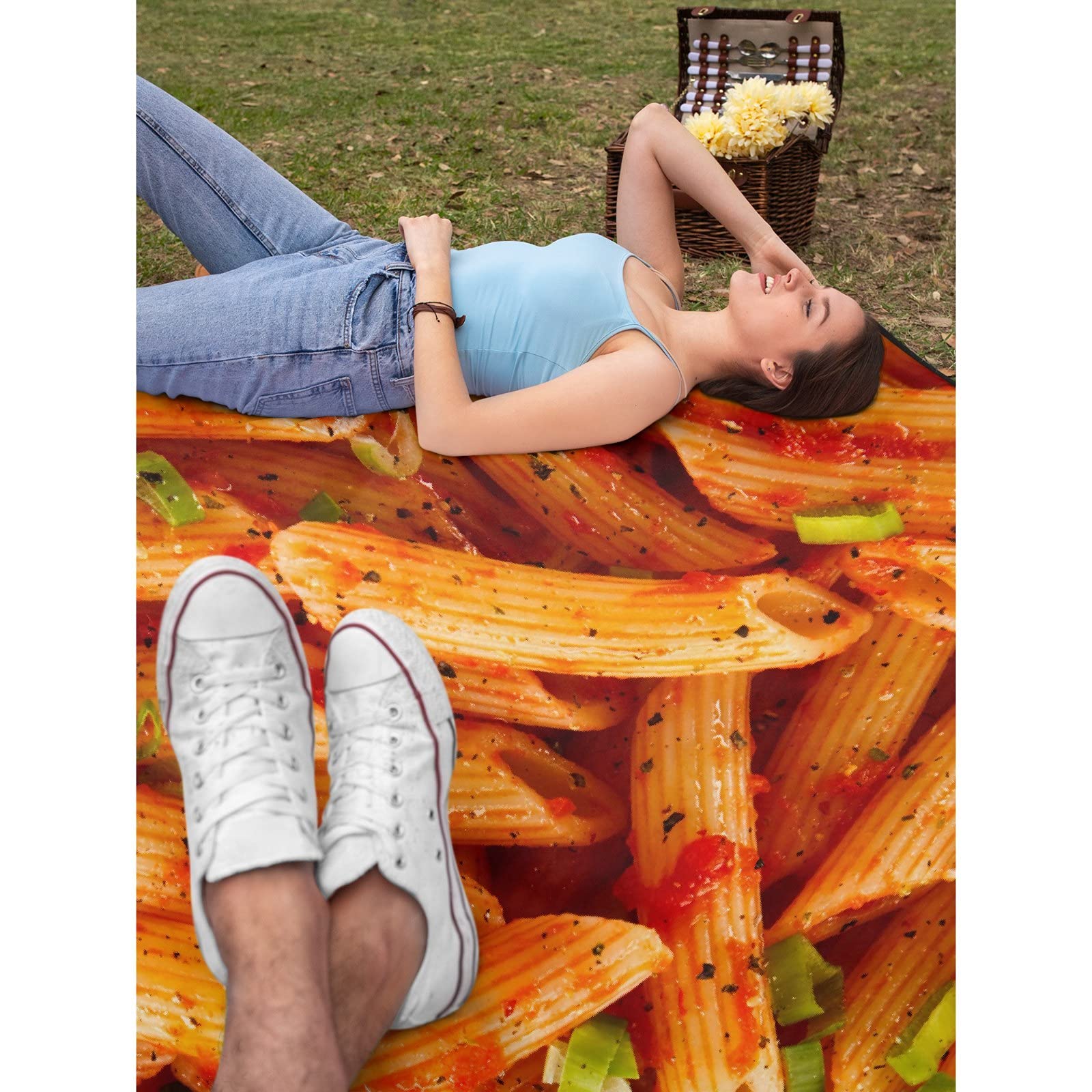 Mac N Cheese Blanket - Oversized 120x90 Inch Microplush Fleece Throw - Lightweight & Warm for All Seasons - Perfect for Couch, Bed, Sofa - Cozy Home Decor for Fall, Winter, Spring & Summer