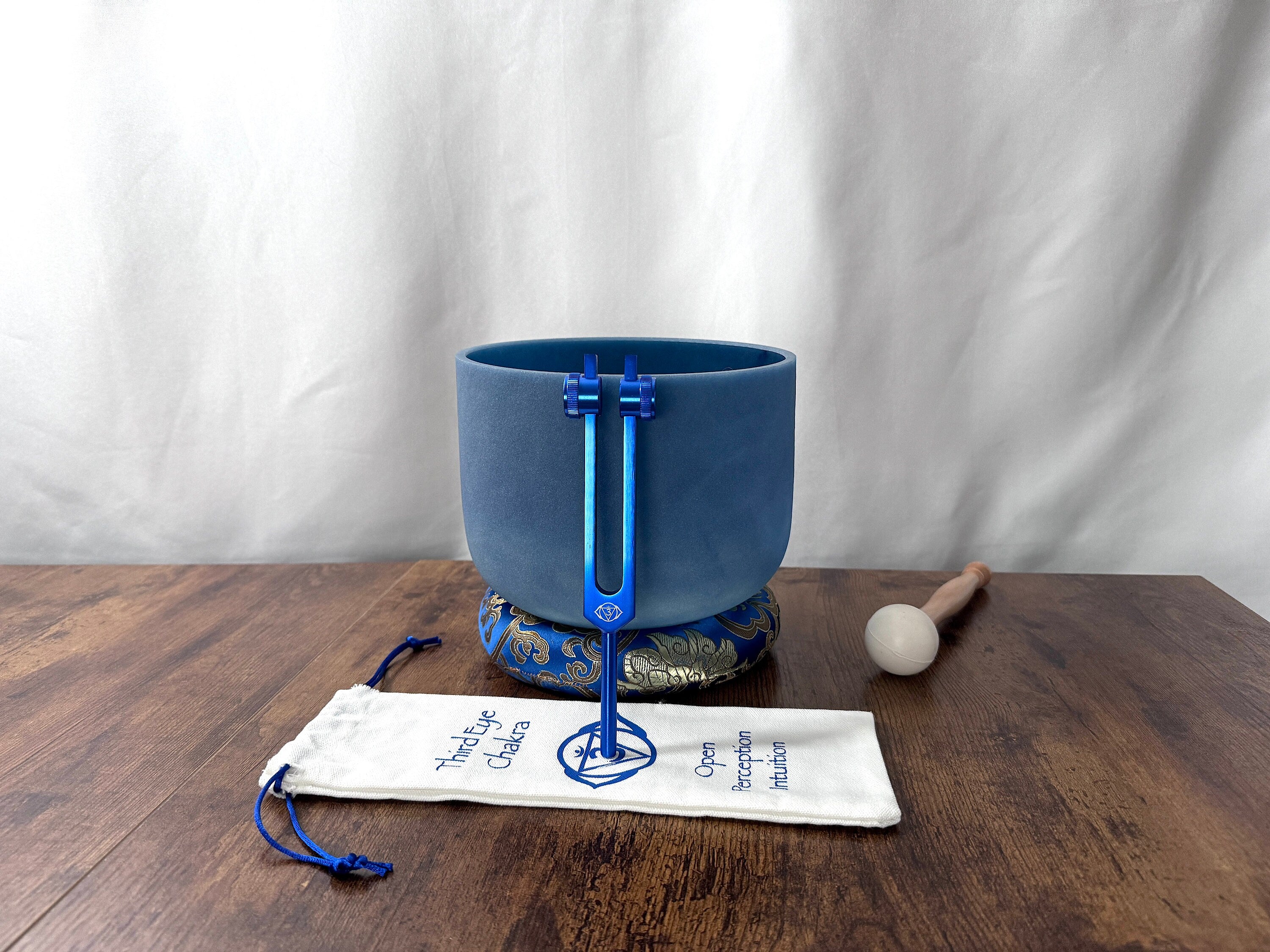 Lapis Lazuli 432Hz 8-inch Crystal Singing Bowl Set - G Note with Mallet, Cushion & Carry Case for Meditation, Sound Healing & Yoga Practice