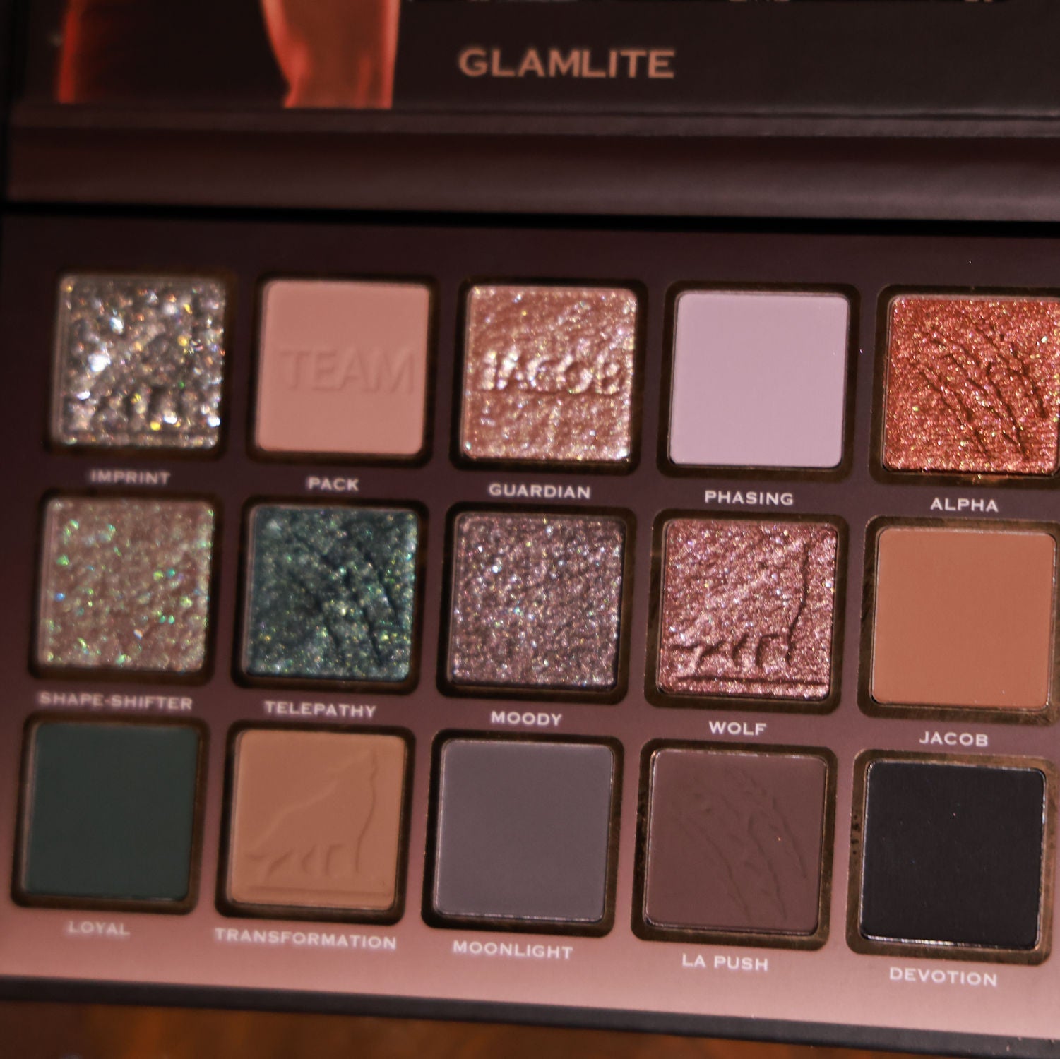 Twilight x Glamlite Team Jacob Eyeshadow Palette - Vegan & Cruelty-Free Makeup for Bella Inspired Looks | Perfect for Cosplay, Halloween, and Themed Parties
