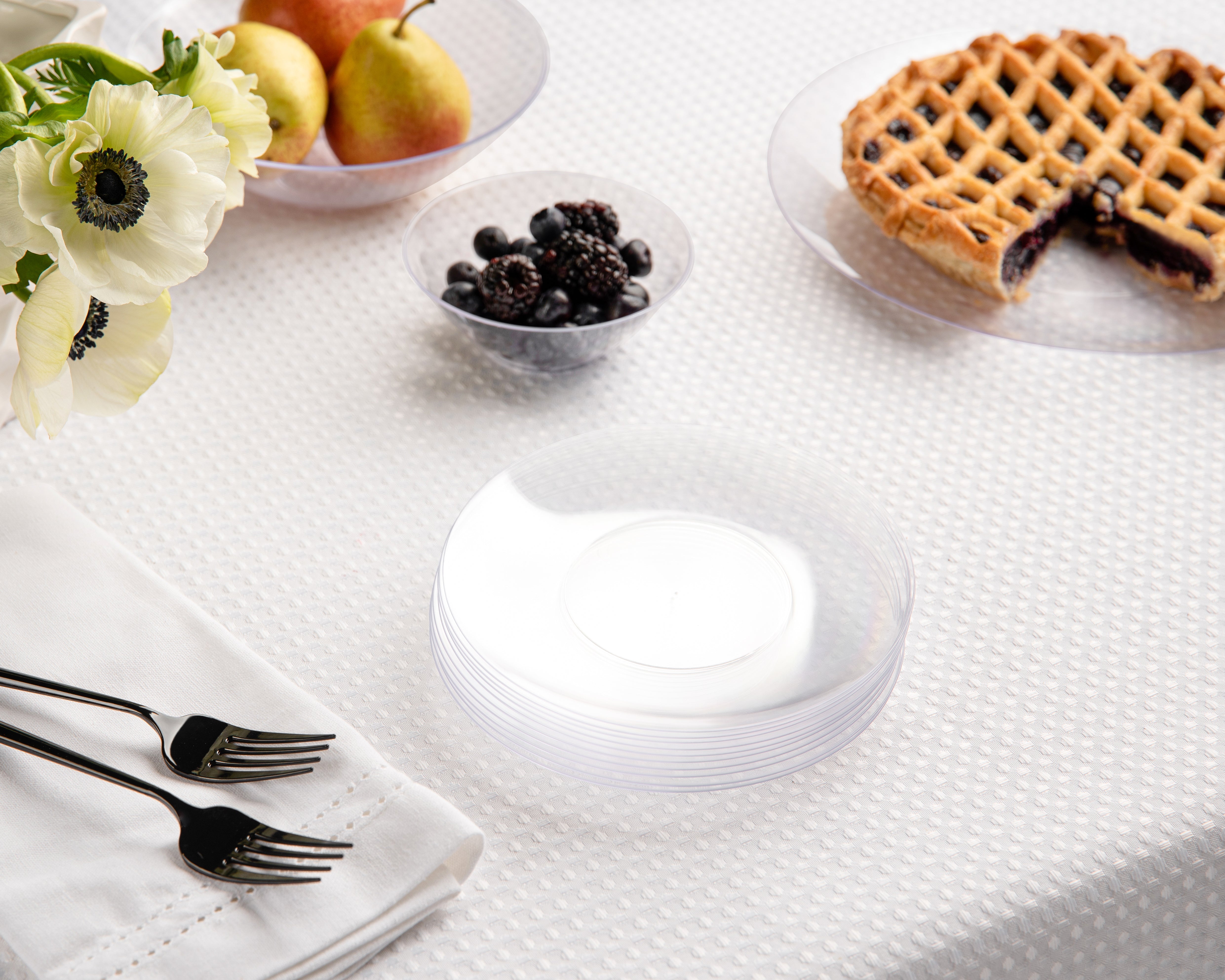 Clear Round Plastic Plates - 50-Pack Eco-Friendly Disposable Dinner Plates for Parties, Picnics & Events | BPA-Free, Shatterproof & Lightweight | Perfect for Birthday, Wedding & Outdoor Dining