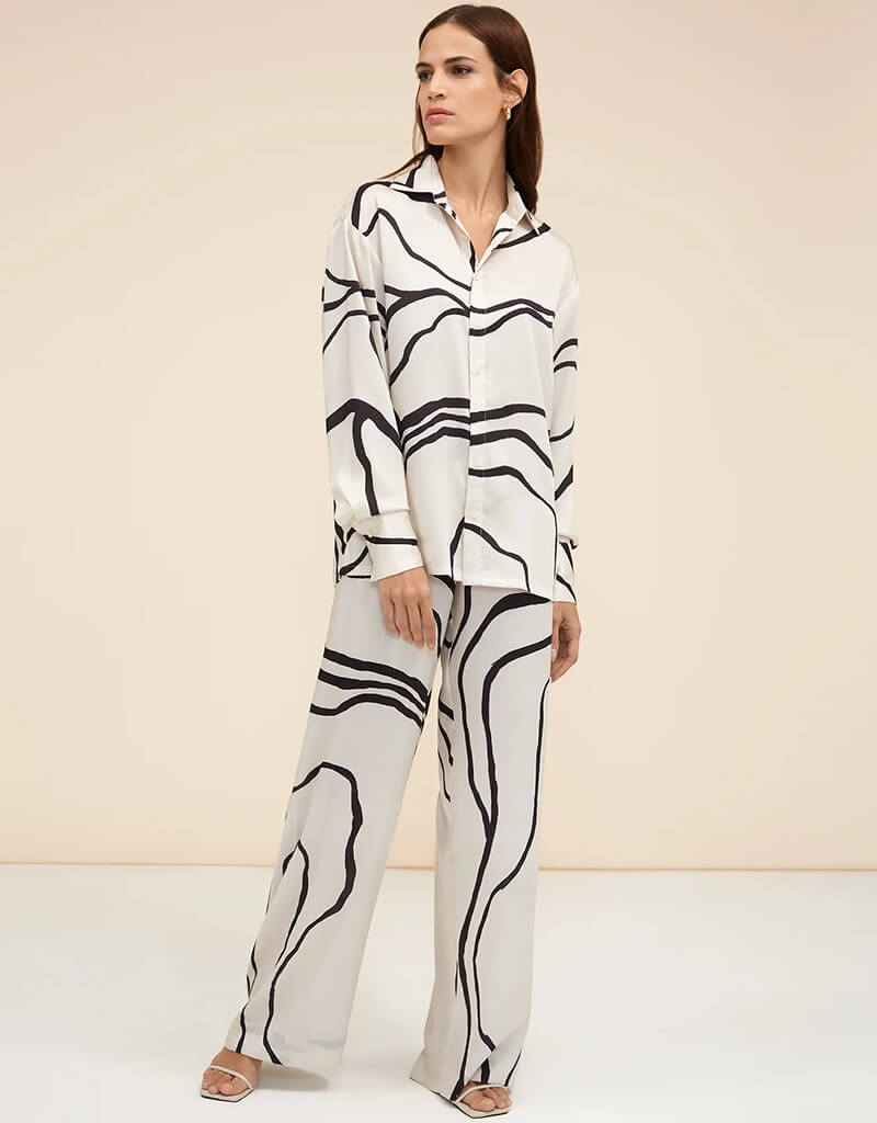 Stylish Black Printed Oversized Shirt & Pants Set - Trendy Loungewear for Women - Perfect for Casual Outings, Home Relaxation and Streetwear Fashion
