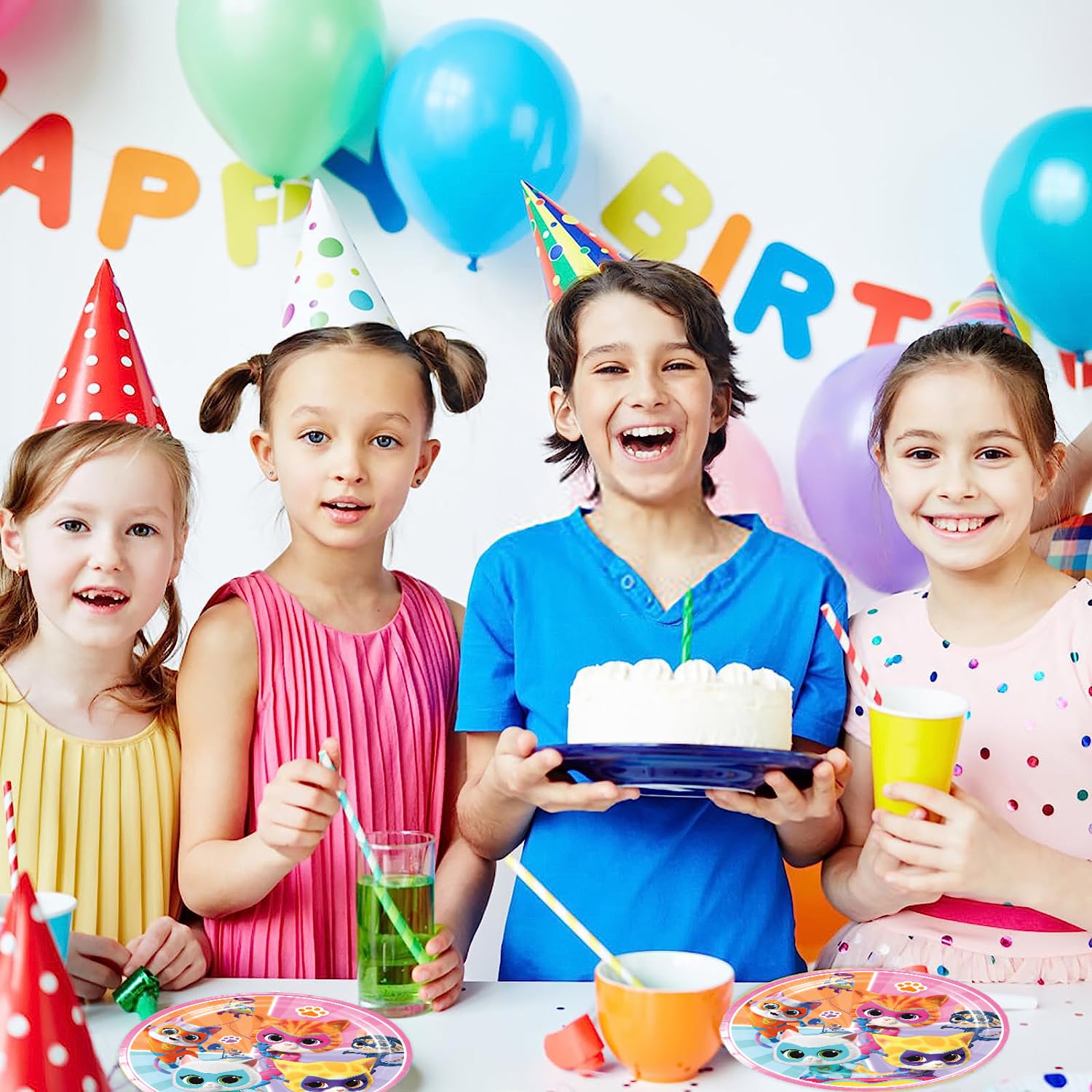Super Kitties Birthday Party Supplies - 40-Pack Includes 20 Plates & 20 Napkins for Kids Birthday Decorations - Perfect for Themed Parties, Baby Showers & Celebrations