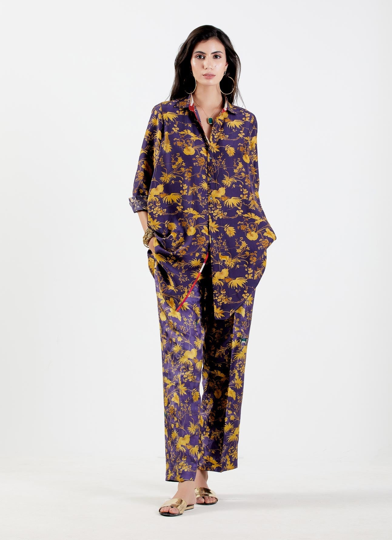Luxury Oversized Silk Twirt Shirt for Women - Gold Twill Fabric - Perfect for Casual Wear, Office Outfits & Evening Events