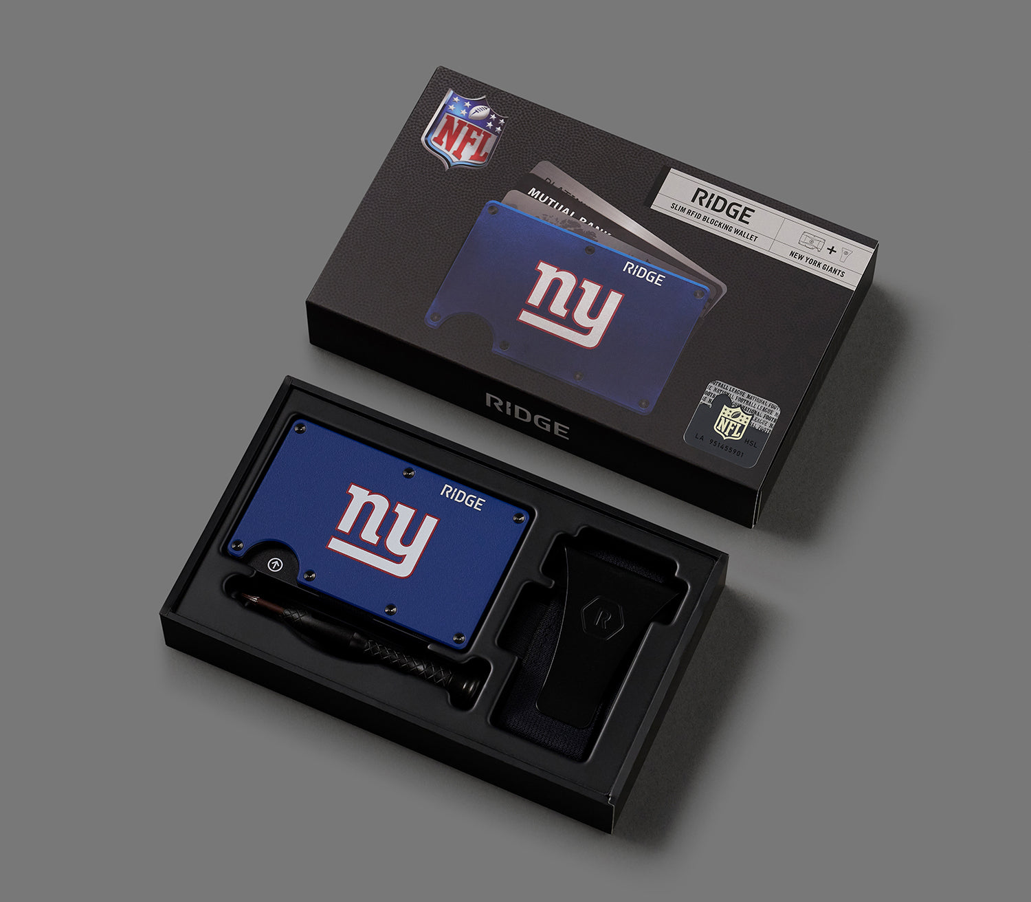 Ridge Wallet for Men - Slim RFID Blocking Minimalist Wallet - New York Giants NFL Team Design - Perfect for Everyday Carry & Travel