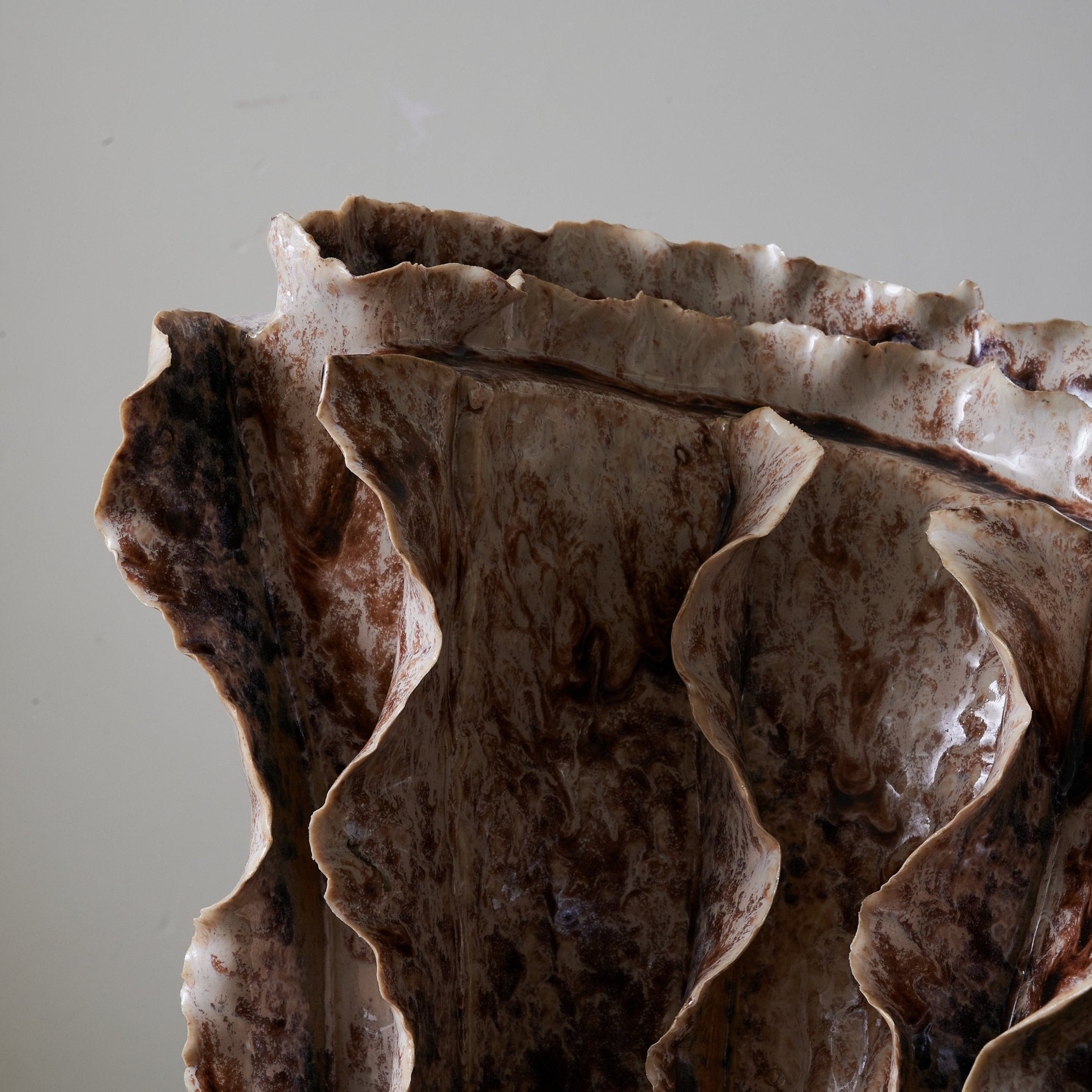 Handmade Rippled Clay Table Lamp - Modern Ceramic Bedside Light for Living Room, Bedroom & Office Decor