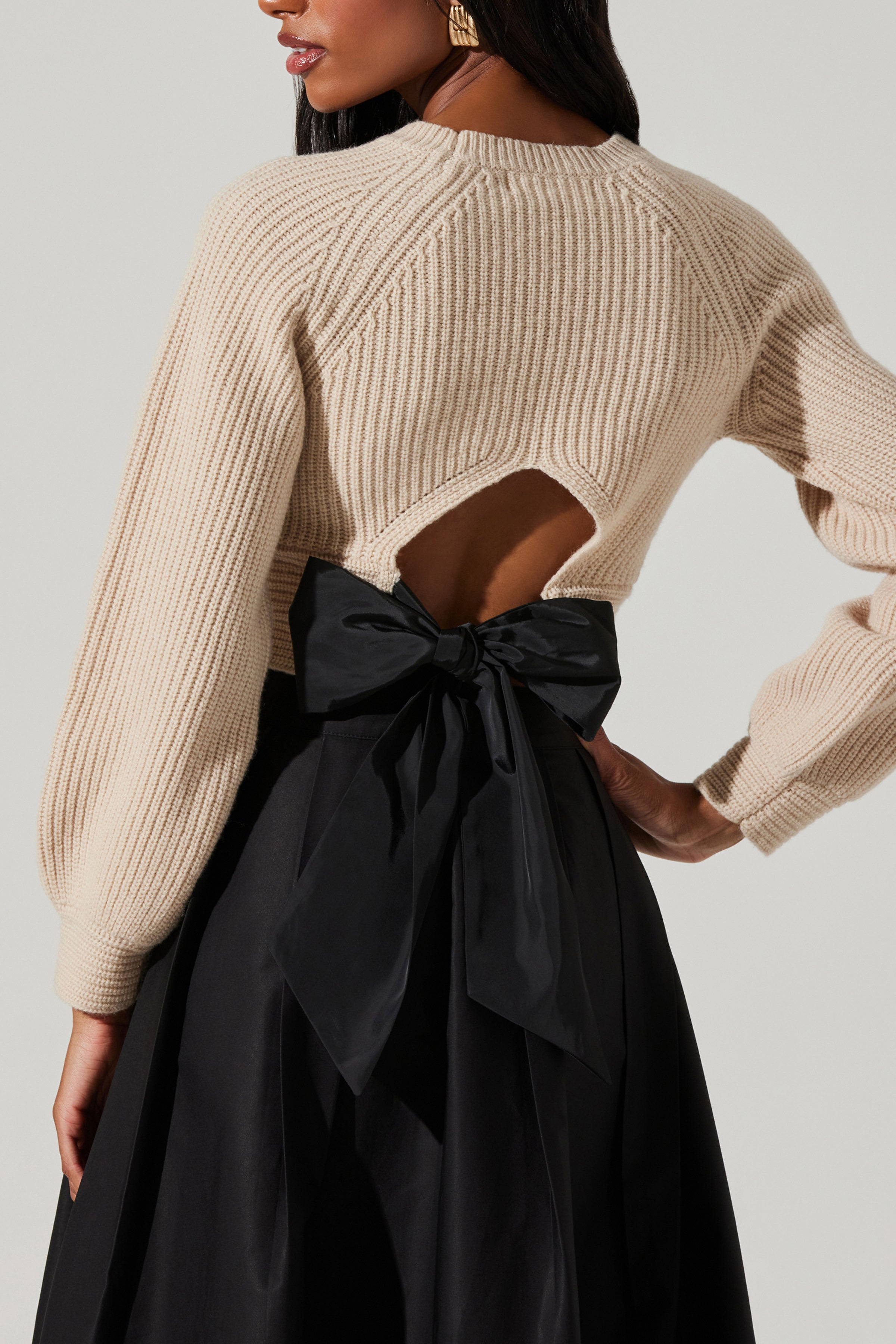 Eila Women's Contrast Bow Back Sweater - Stylish Knit Pullover for Fall & Winter Fashion | Perfect for Office, Date Night & Holiday Outfits