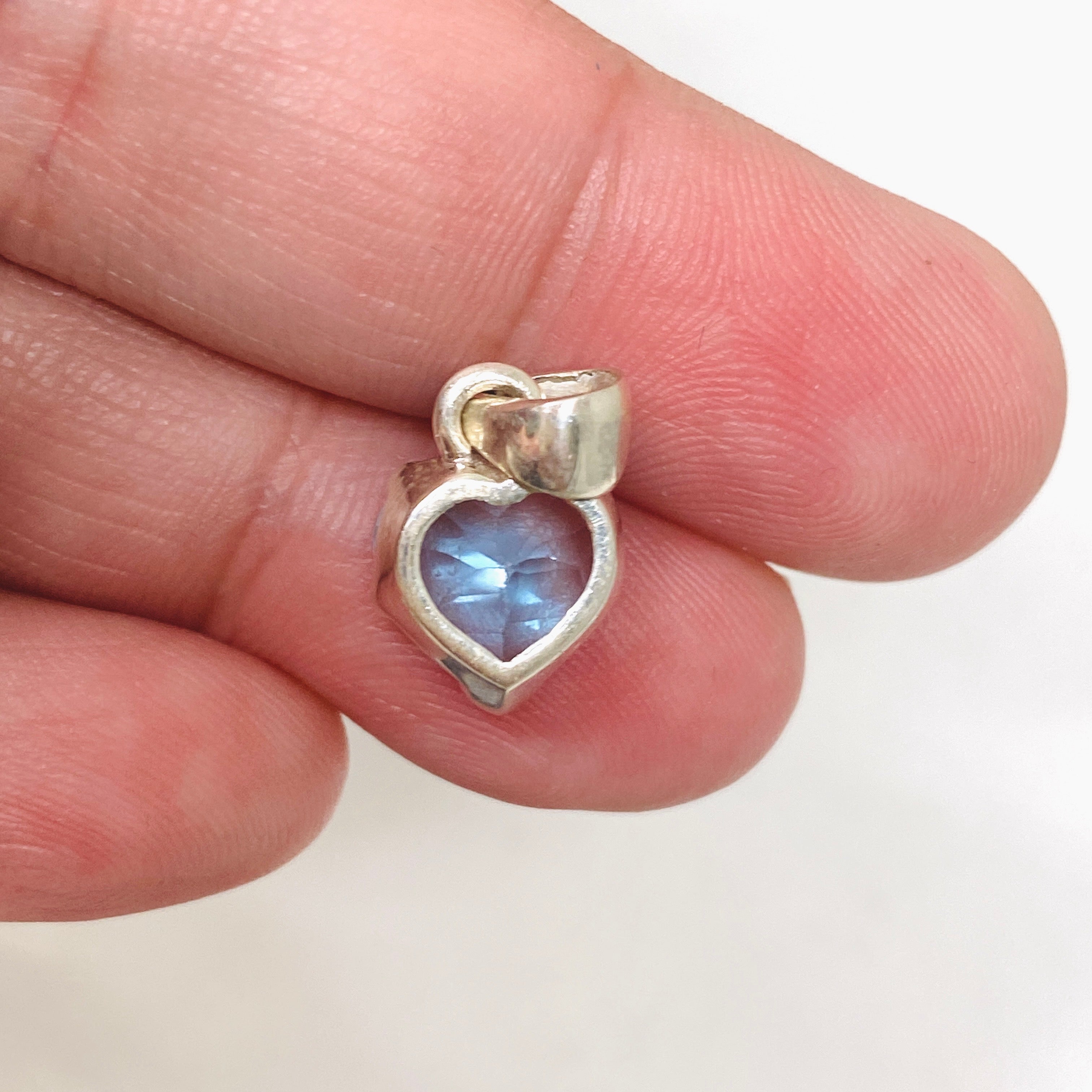 Blue Topaz Heart Faceted Pendant Necklace - PPGJ780 | Elegant Jewelry Gift for Women, Perfect for Valentine's Day, Anniversary & Special Occasions