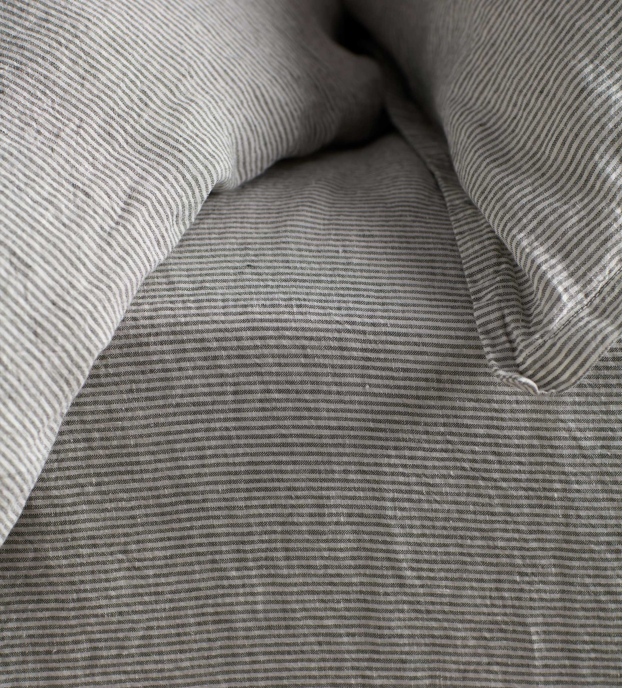 Premium Olive Green Sid Stripe 100% Linen Bedding Set - Queen Size Luxury Bed Sheets for Comfortable Sleep & Stylish Home Decor