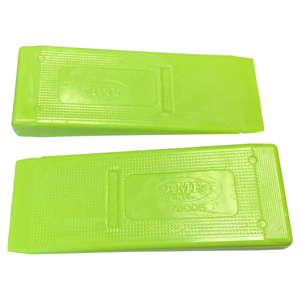 AME 75005 Heavy Duty Tire Bead Wedge for Agricultural & Earthmover Tires - Durable Tire Repair Tool for Farm Equipment & Construction Machinery - Perfect for Tire Mounting & Demounting in Harsh Conditions