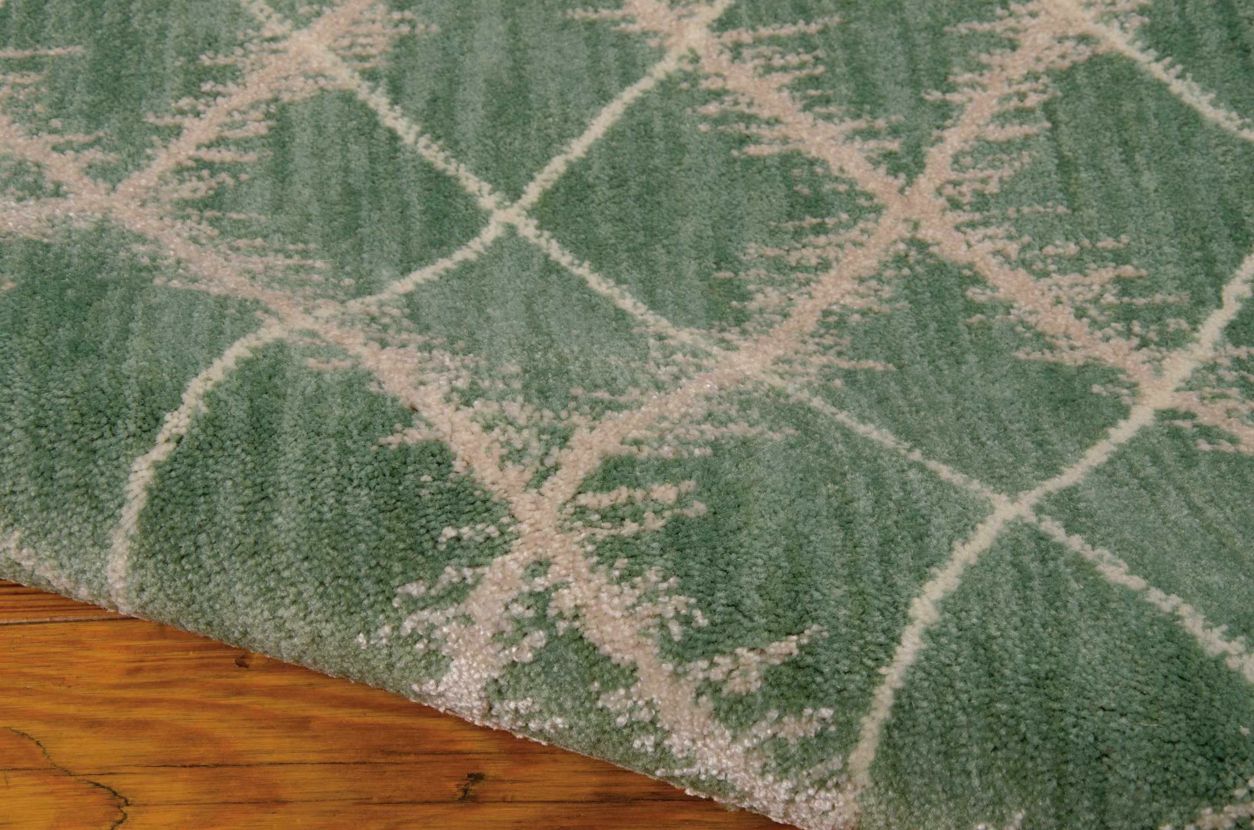 Nourison Tranquility Transitional Light Green 3'9
