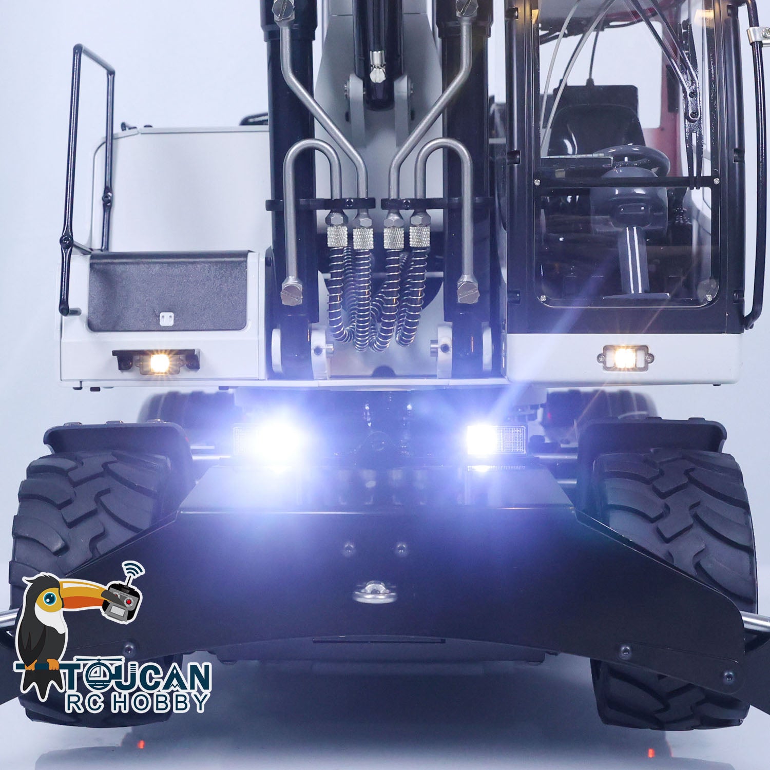 1/14 Scale 3-Arm RC Hydraulic Excavator R946 - Metal Wheeled Remote Control Digger Toy with Grab Ripper & Tiltable Clamshell Bucket | Construction Model for Adults & Kids | Perfect for Sandbox Play, Backyard Digging & Hobby Collecting
