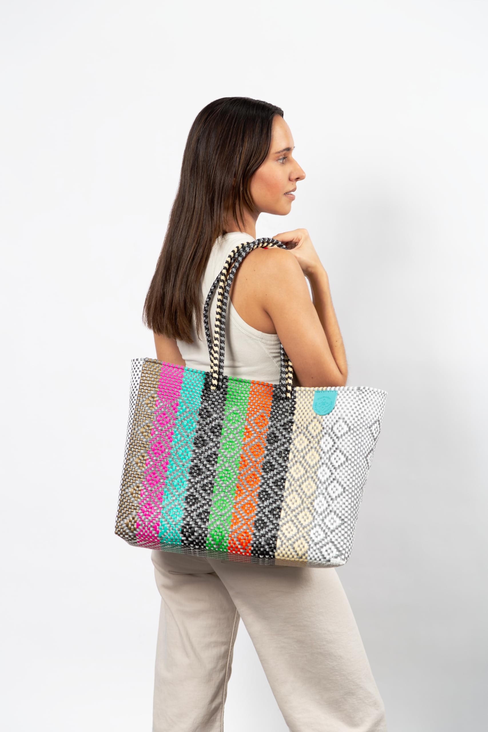 Eco-Friendly Maya Super Tote Bag - Handwoven Recycled Plastic Mexican Beach Tote - Water-Resistant Summer Bag in Vibrant Colors - Perfect for Beach Trips, Shopping & Eco-Conscious Fashion
