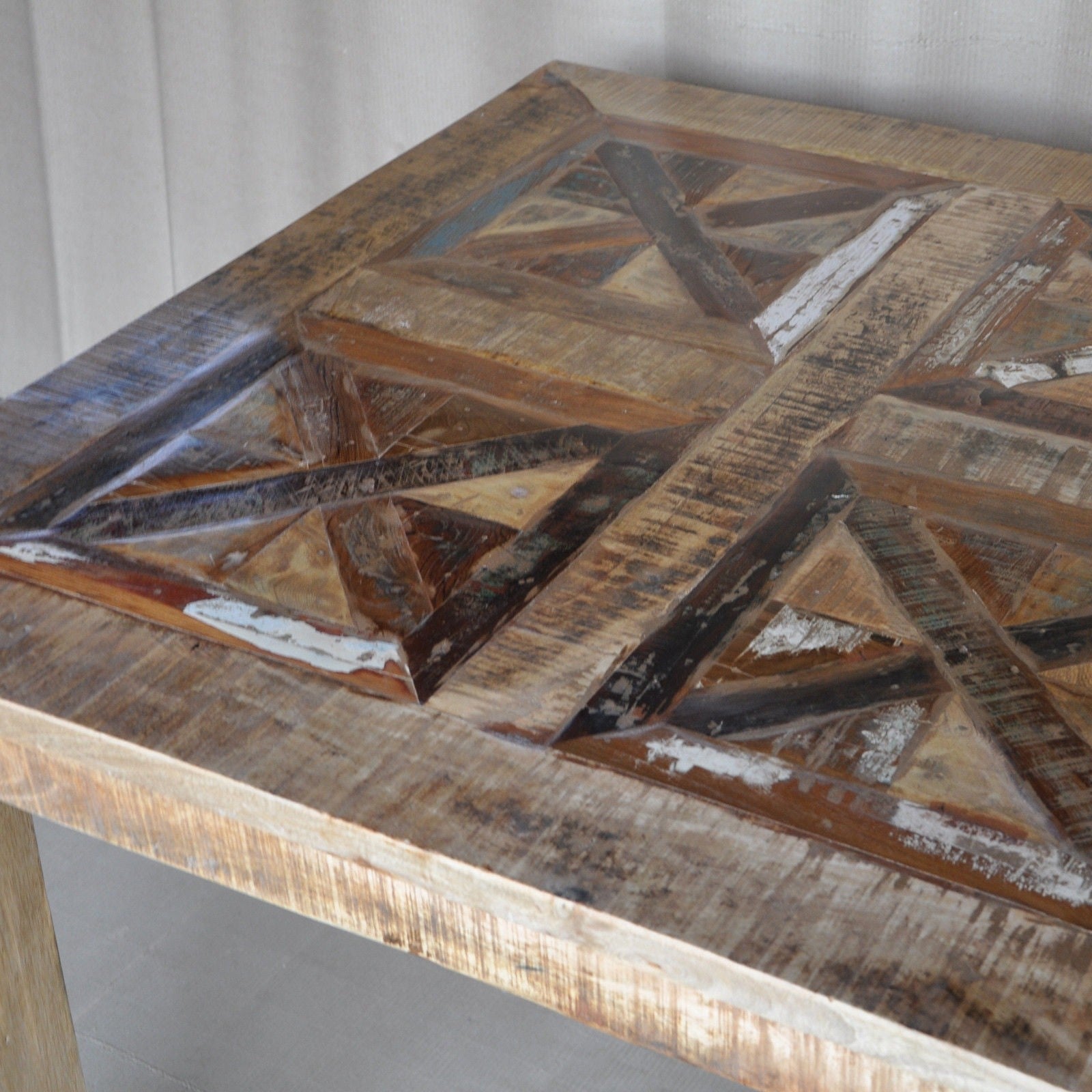 Reclaimed Wood & Mango Wood Square Dining Table - 4 to 8 Seater - Natural Finish - 90cm to 100cm - Perfect for Farmhouse, Rustic & Modern Dining Rooms