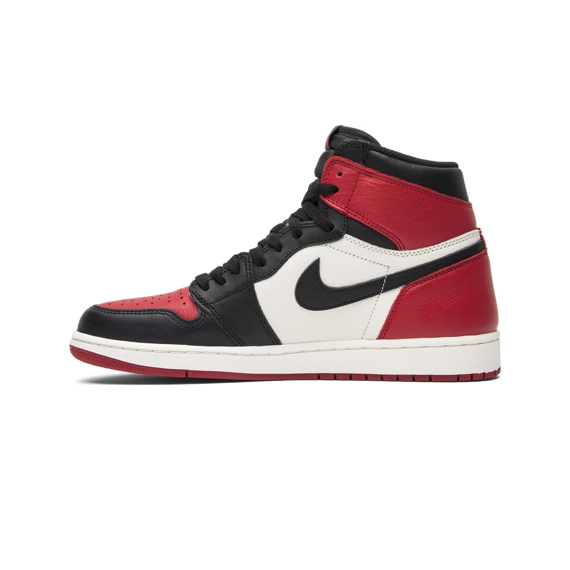 Air Jordan 1 High 'Bred Toe' Retro Basketball Shoes (2018) - Men's Sneakers for Streetwear, Sports & Casual Outfits