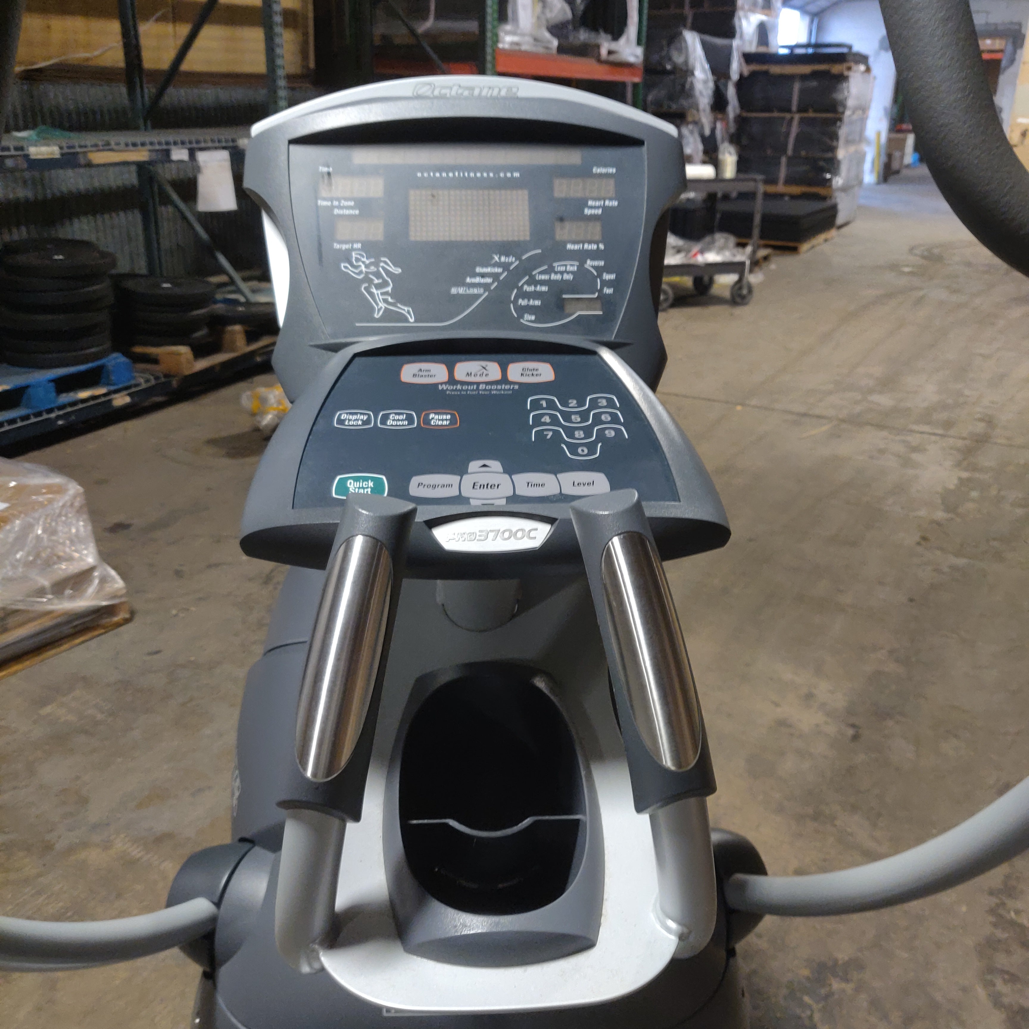 Octane Elliptical Pro 3700C - Premium Home Gym Elliptical Trainer with 22
