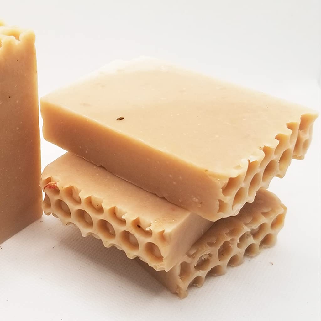 Organic Honeycomb Bar Soap Set (2-Pack) - Handmade Natural Soap for Sensitive Skin - Perfect for Gifts, Bath & Shower, Spa Day at Home