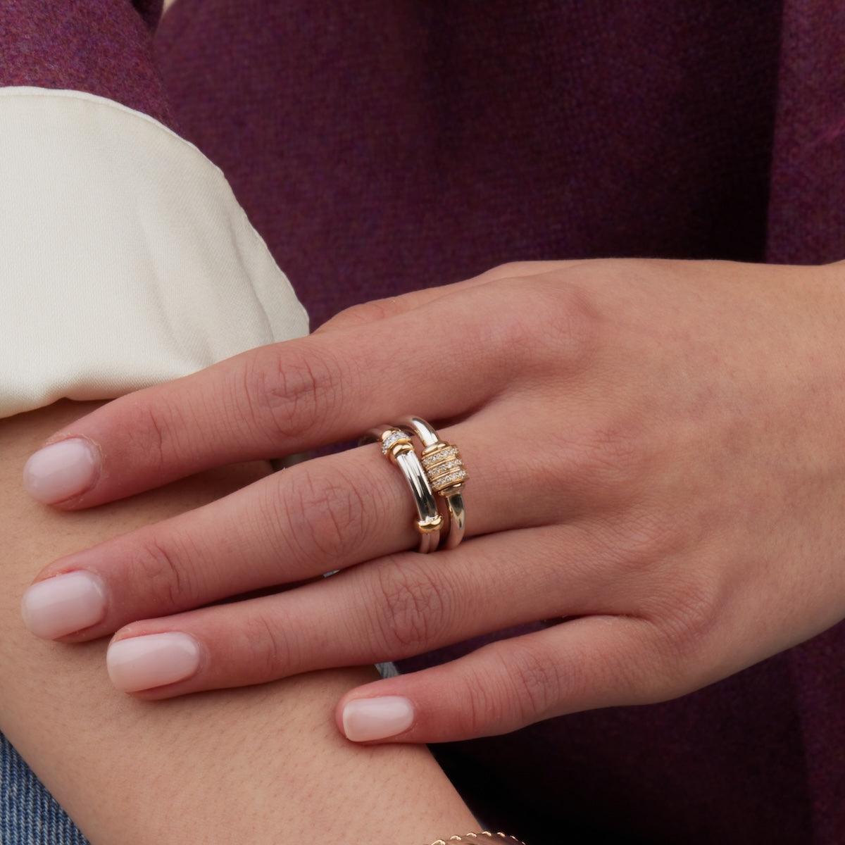 Golden Arc Ring - Elegant 14K Gold Plated Minimalist Ring for Women - Perfect for Everyday Wear, Gift Giving & Special Occasions