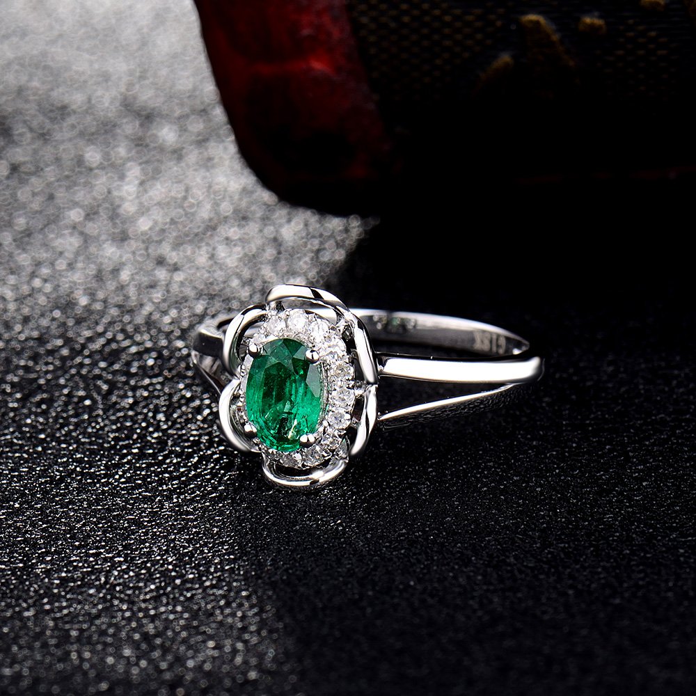 14K White Gold Natural Green Emerald and Diamond Engagement Ring for Women - Perfect for Proposals, Anniversaries & Special Occasions