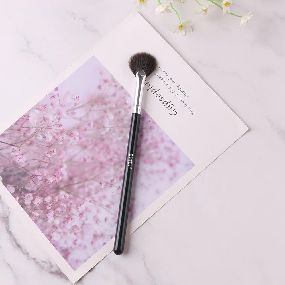 Professional Vegan Makeup Brush for Blush & Highlighter - Soft Synthetic Face Brush for Powder & Cream Cosmetics