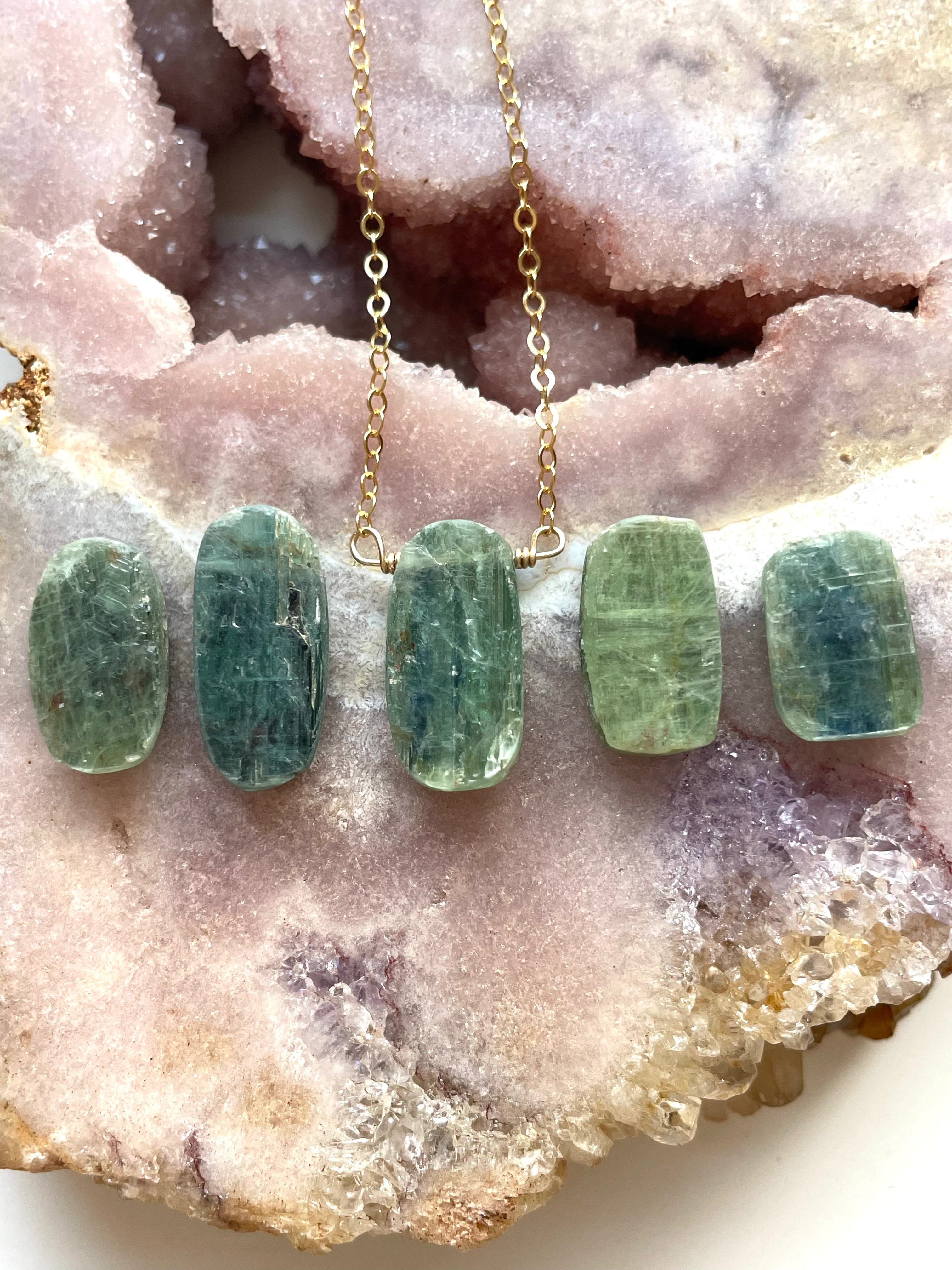 Raw Green Kyanite Crystal Necklace for Women - Natural Healing Stone Jewelry for Chakra Balancing & Energy Cleansing | Perfect for Meditation, Yoga & Spiritual Healing