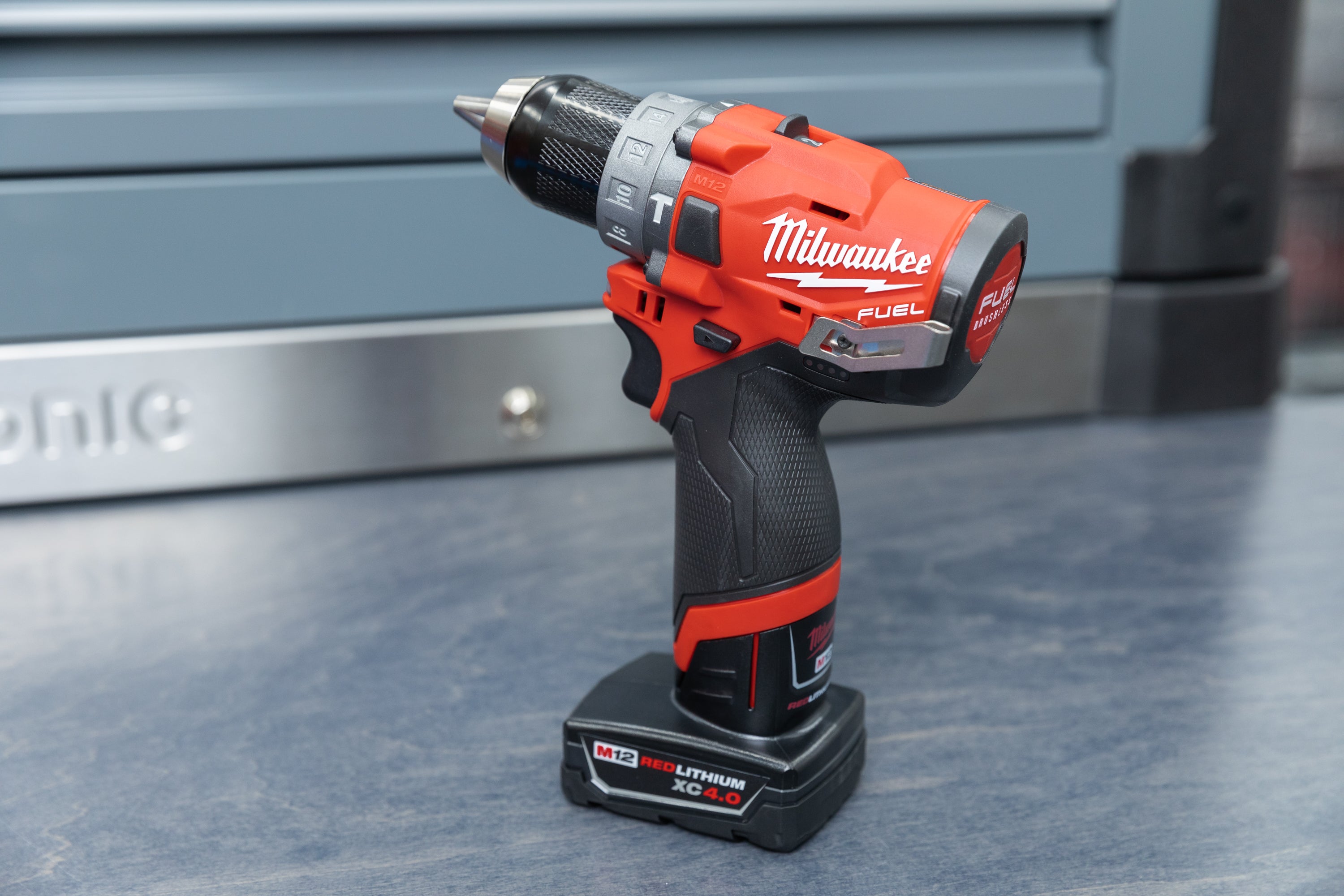 Milwaukee M12 FUEL 12V Cordless Hammer Drill Kit with Battery & Charger - Powerful & Compact for DIY Projects, Home Repairs, and Construction Work