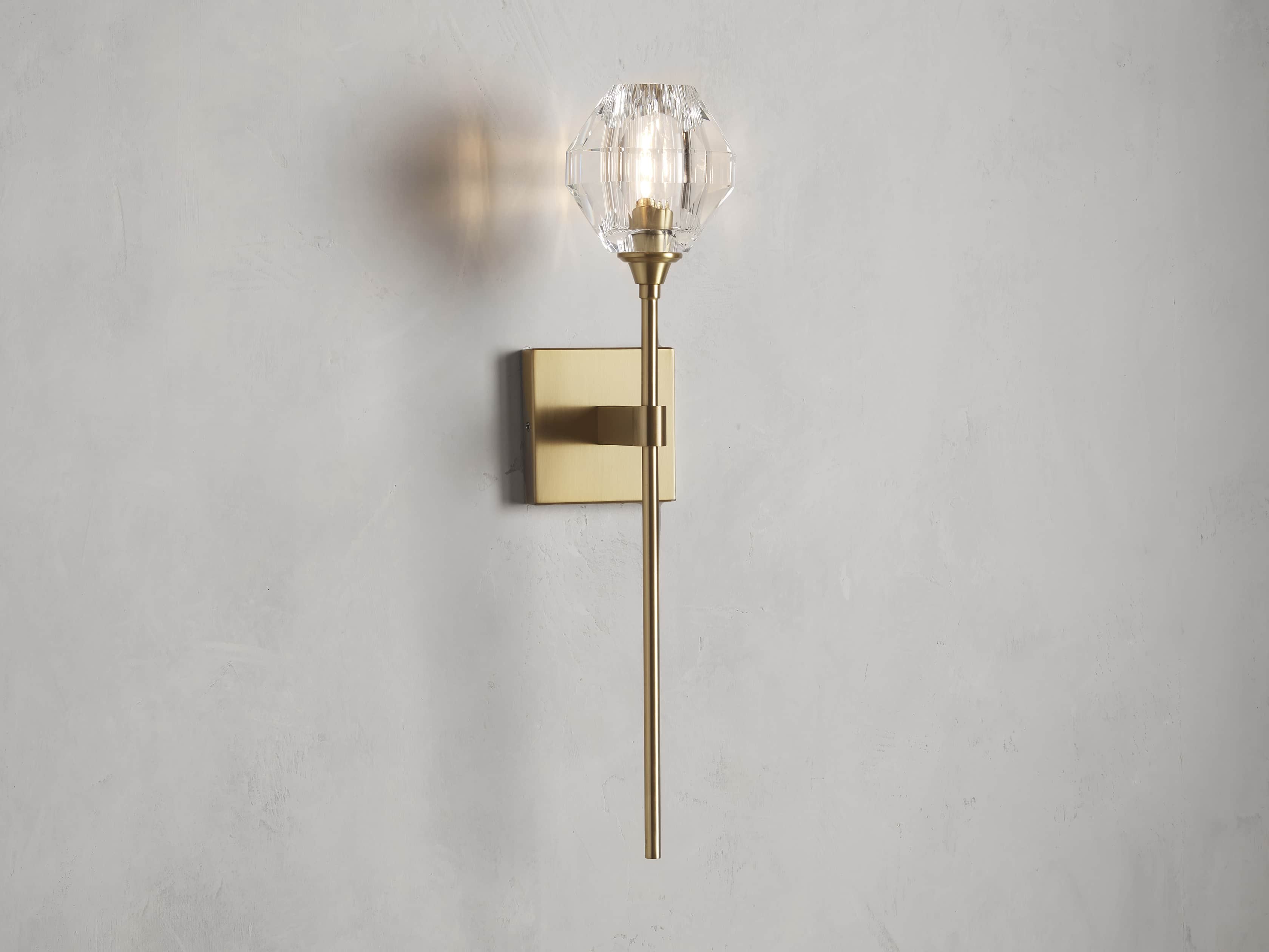 Amoroso Wall Sconce - Modern LED Wall Light Fixture for Bedroom, Living Room & Hallway - Elegant Home Decor Lighting for Indoor Spaces