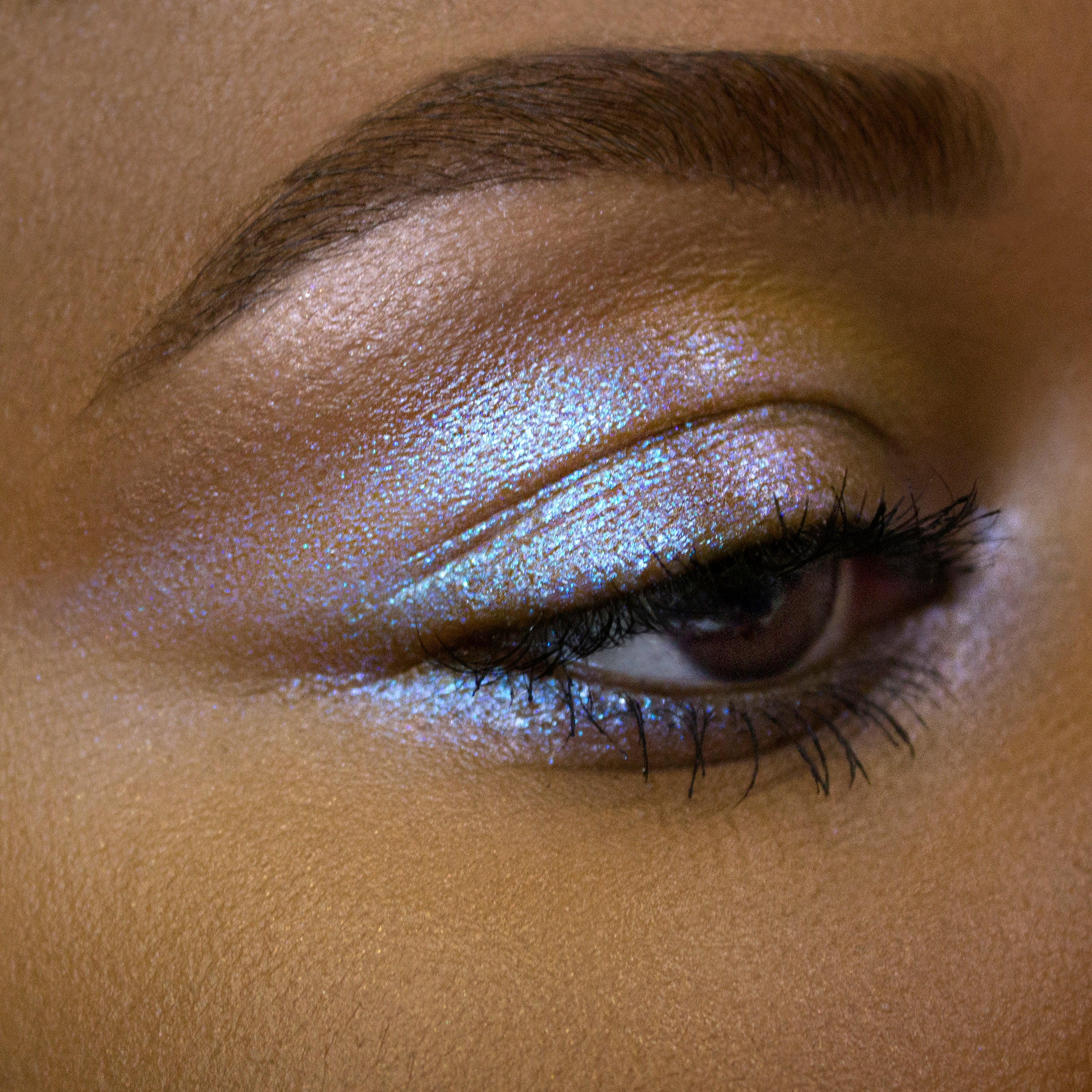 Celestial Sphere Gelée Eye Gloss - Shimmering Vegan Eye Makeup for Day & Night - Perfect for Parties, Date Nights & Special Occasions