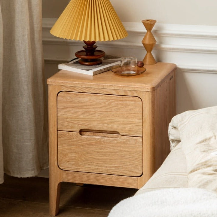 Solid Oak Wood Nightstand - Sturdy Bedside Table with Drawer for Bedroom, Living Room, or Guest Room - Perfect for Storage and Decor