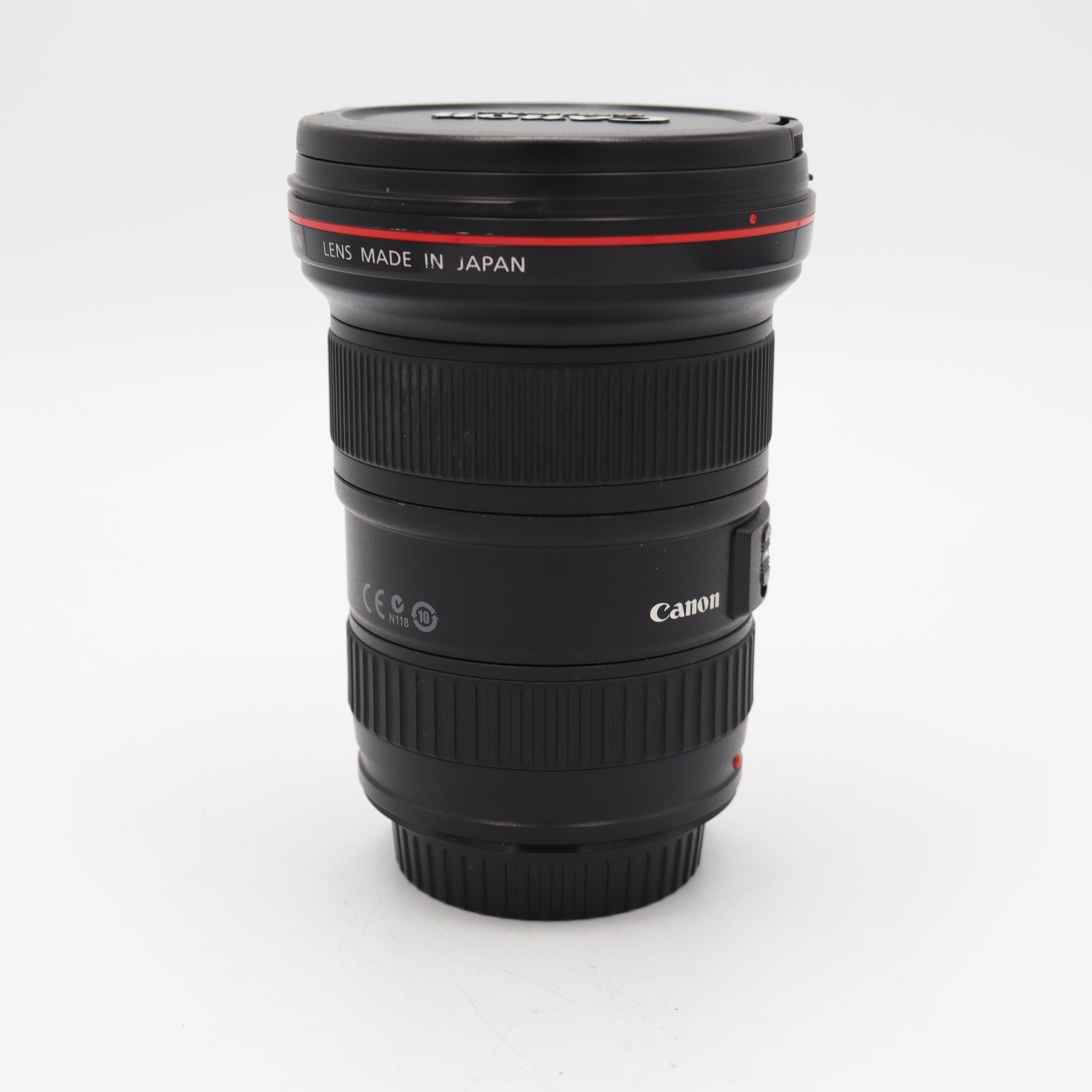 Canon EF 16-35mm f/2.8L II USM Wide Angle Zoom Lens - Used (Excellent Condition) for Landscape, Wedding & Travel Photography