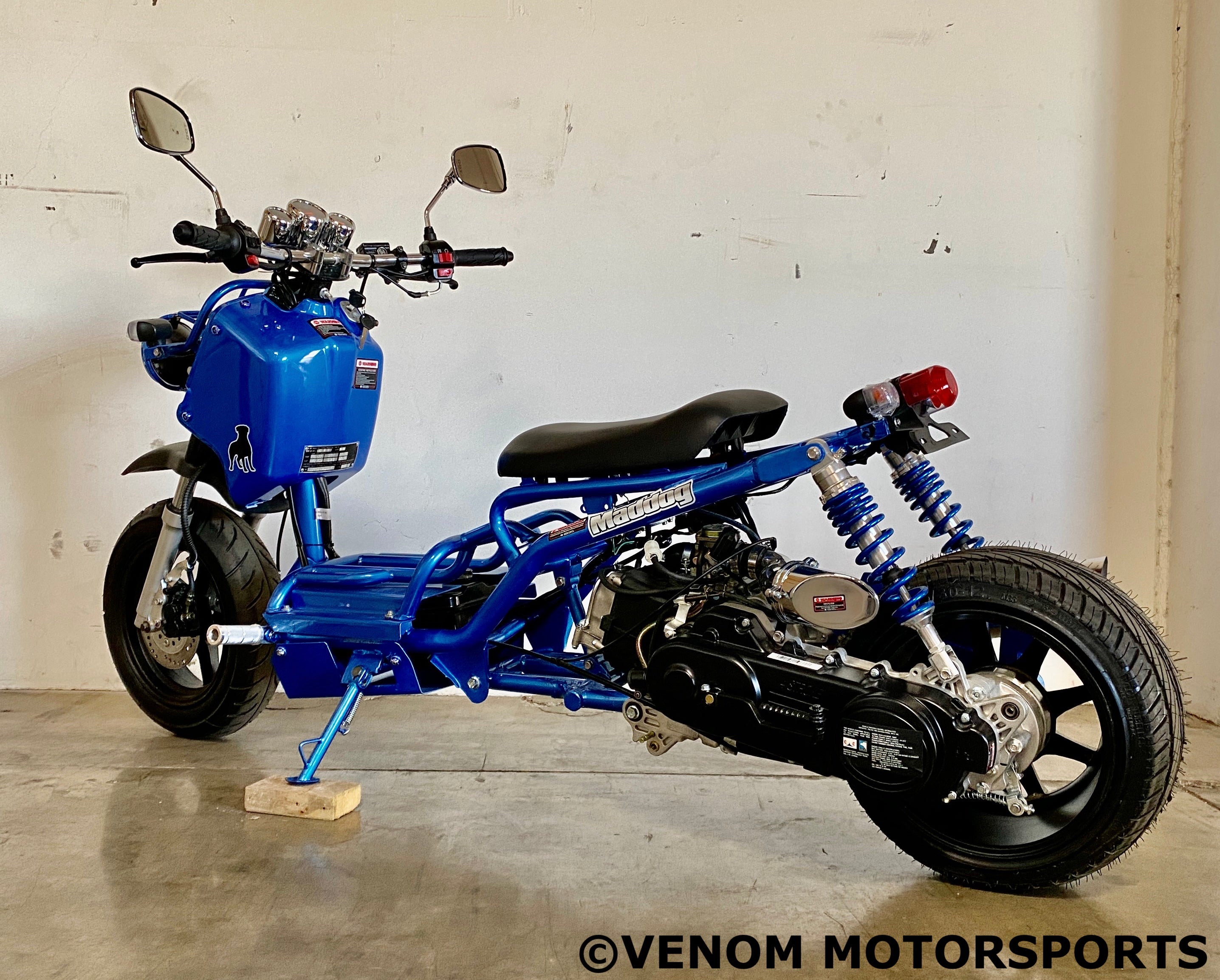 50cc Maddog Scooter - 1st Generation Automatic Transmission Moped for Adults | Commuting, Campus Riding & Urban Transportation