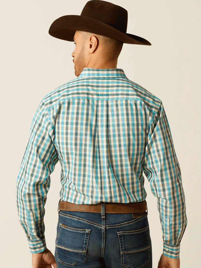 Ariat Men's Wrinkle-Free Gordie Fitted Shirt - Comfortable Teal Casual Button-Up for Work & Outdoor Activities