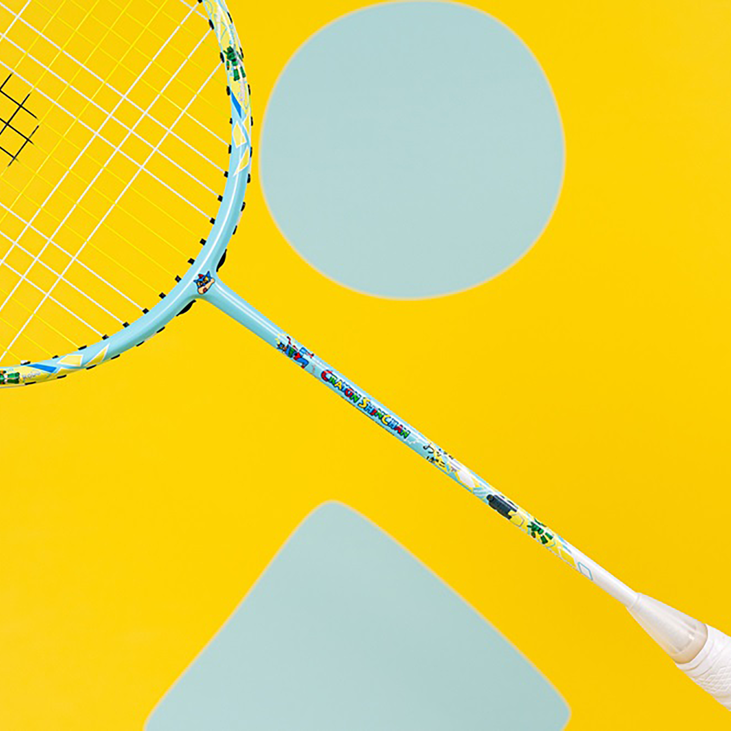 Victor x Crayon Shin-Chan AuraSpeed Badminton Racket - Lightweight Carbon Fiber Shuttlecock Racket for Kids & Adults - Perfect for Indoor/Outdoor Games, Training & Gifts