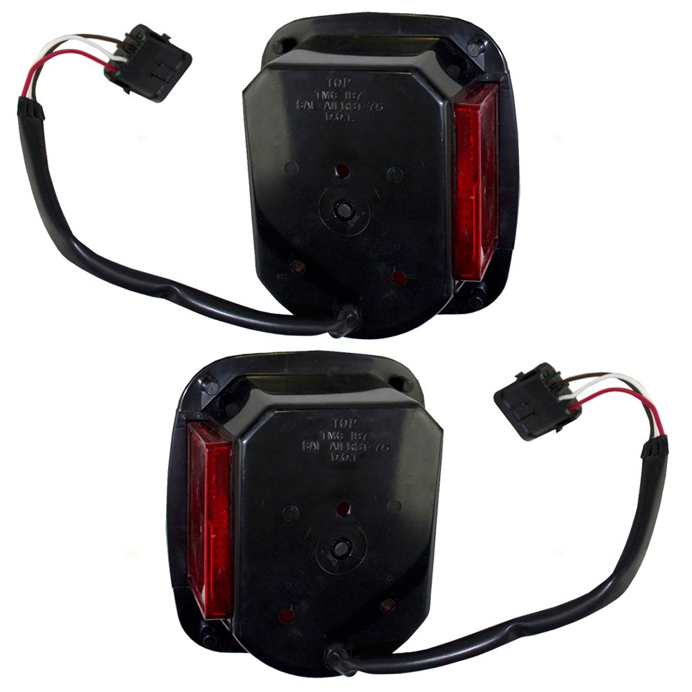 Brock Replacement Tail Light Set - Driver & Passenger Side with Flat Female Connector - Compatible with 1991-1995 & 1997 Jeep Wrangler (Part# 56018649, 56018648) - Perfect for Off-Roading & Jeep Restoration Projects