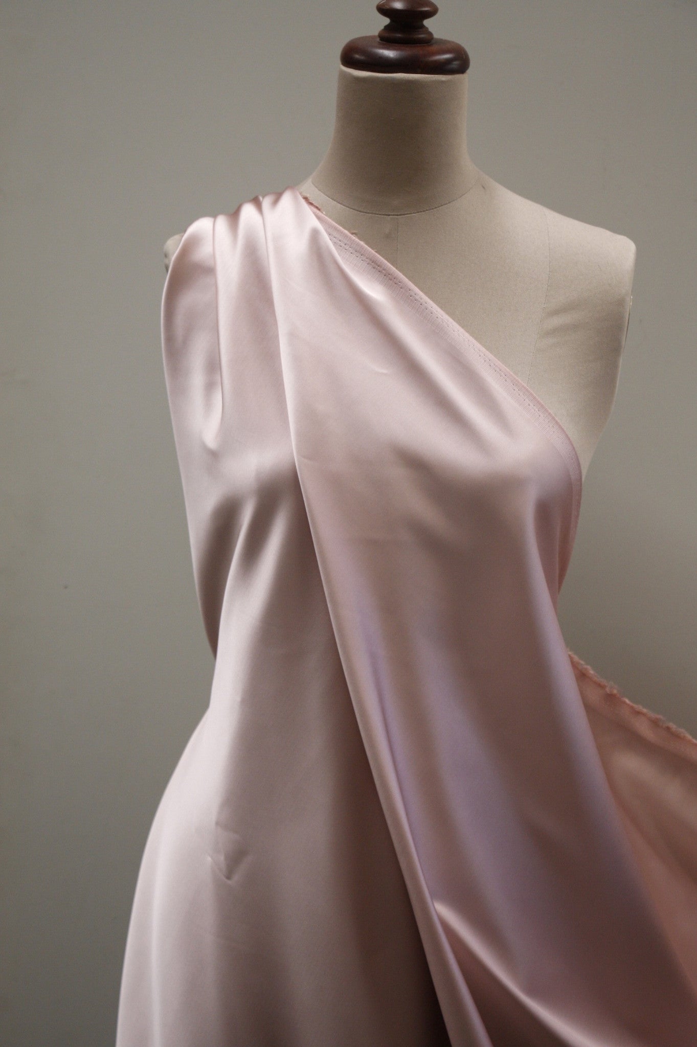 Ballet Pink Satin Fabric - Soft & Luxurious Sateen Material for Dresses, Curtains & Home Decor | Perfect for Sewing, DIY Projects & Elegant Interior Design