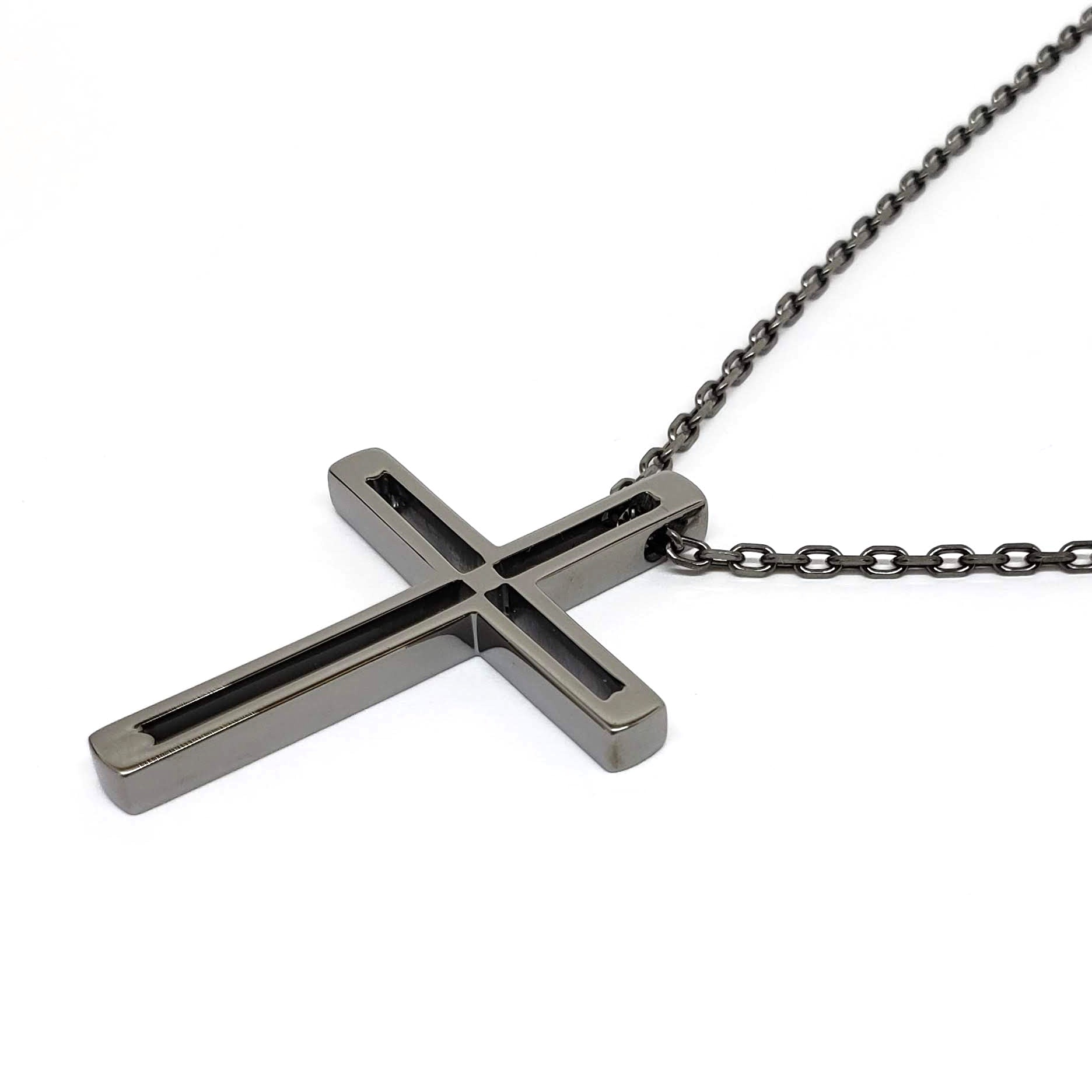 Damiani Black Cross Pendant Necklace - 18K Gold & Diamond Accents for Men & Women | Perfect for Gifts, Weddings & Religious Occasions