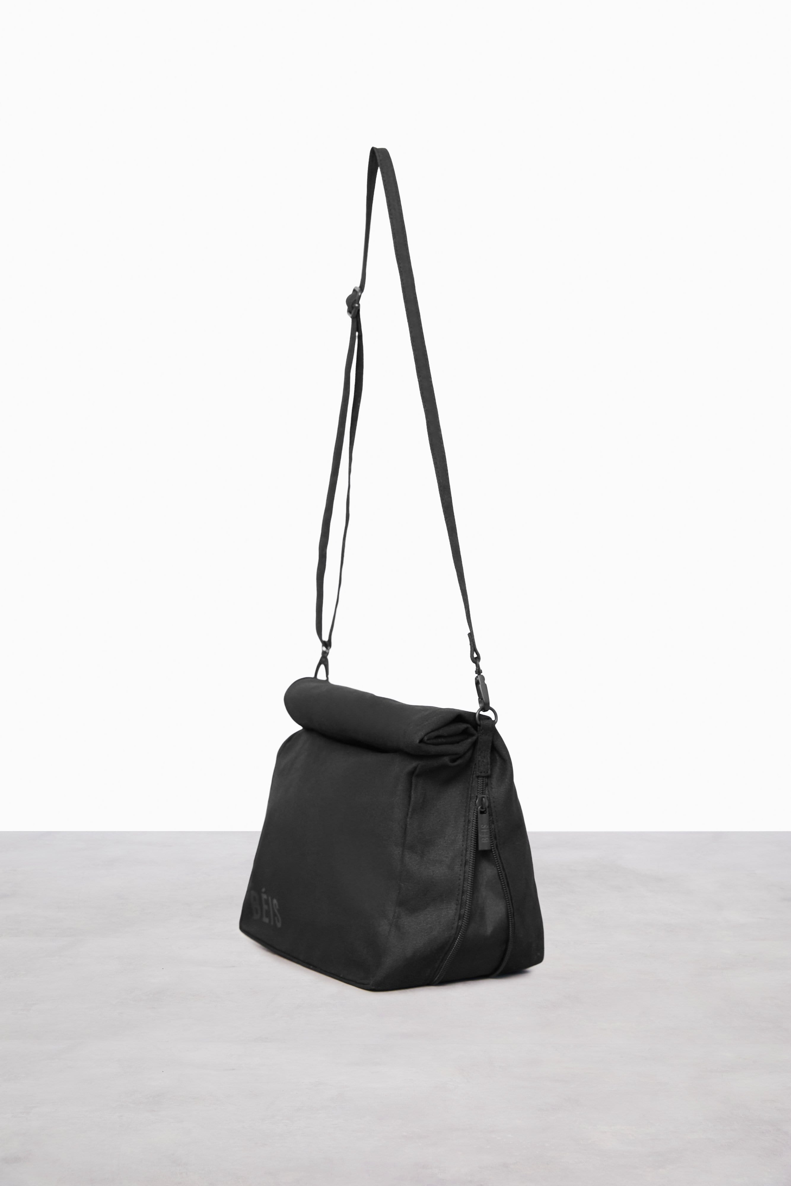 Premium Insulated Lunch Bag in Black - Leakproof & Reusable for Work, School, Picnics & Outdoor Activities