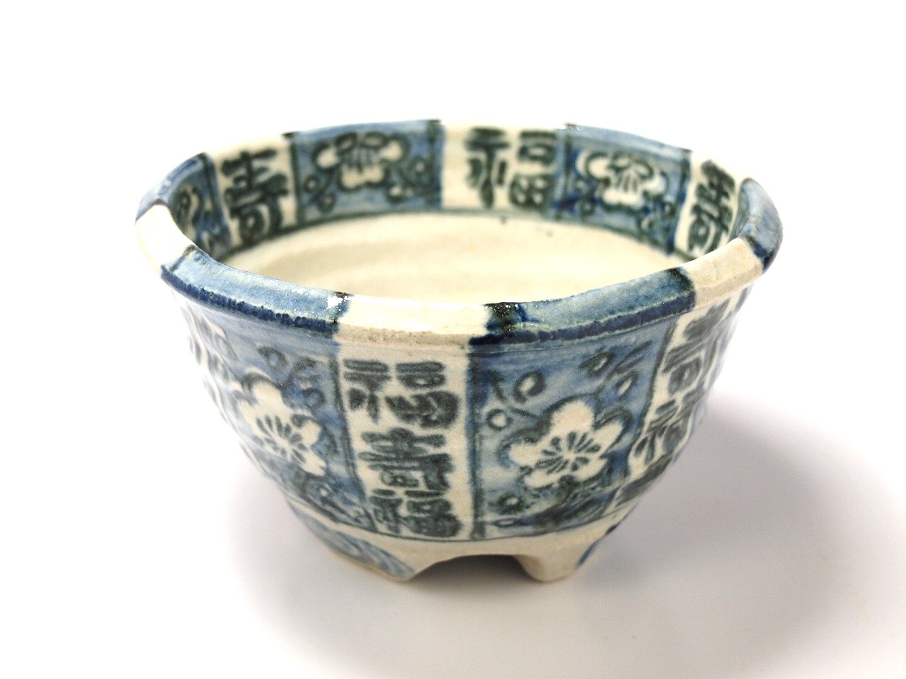 Premium Japanese Pottery Ramen Bowl - Handcrafted in Japan for Udon, Soba & Teriyaki - Authentic Asian Noodle Soup Dish for Home Dining & Restaurant Use