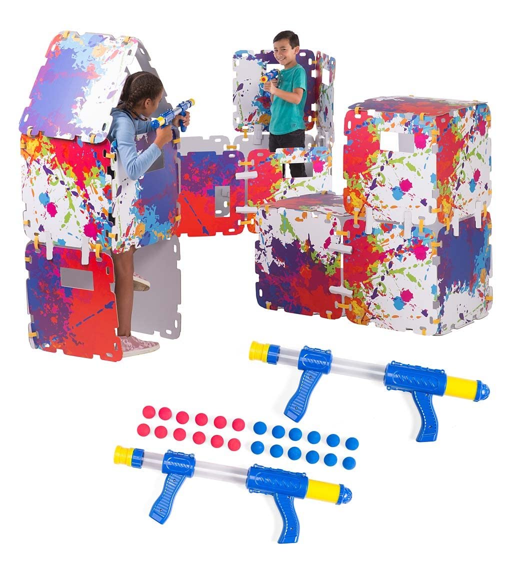 HearthSong 32-Panel Battle Fortress Paint Splattered Fantasy Fort Building Kit - Indoor Play Fort with 22