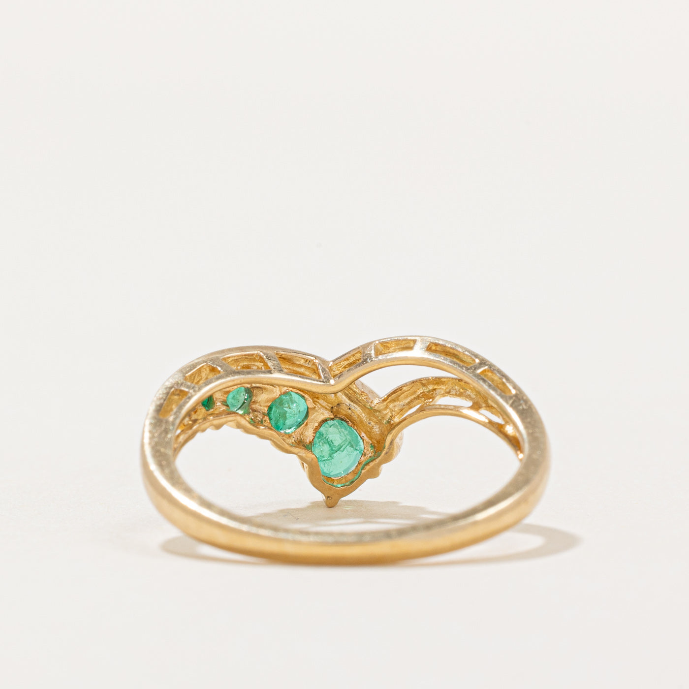 Emerald & Diamond Chevron Ring - 0.40ctw Emerald & 0.01ctw Diamond - Size 7 - Elegant Wedding Band, Anniversary Gift for Her, Perfect for Special Occasions & Everyday Luxury