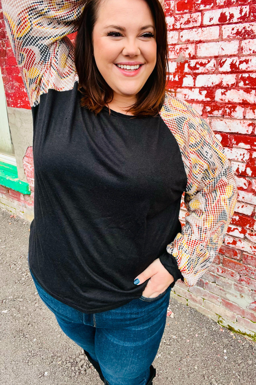 Stylish Black Abstract Print Textured Bubble Sleeve Top for Women | Trendy Blouse for Party, Date Night & Casual Outfits | Fashionable Long Sleeve Shirt for Fall & Winter
