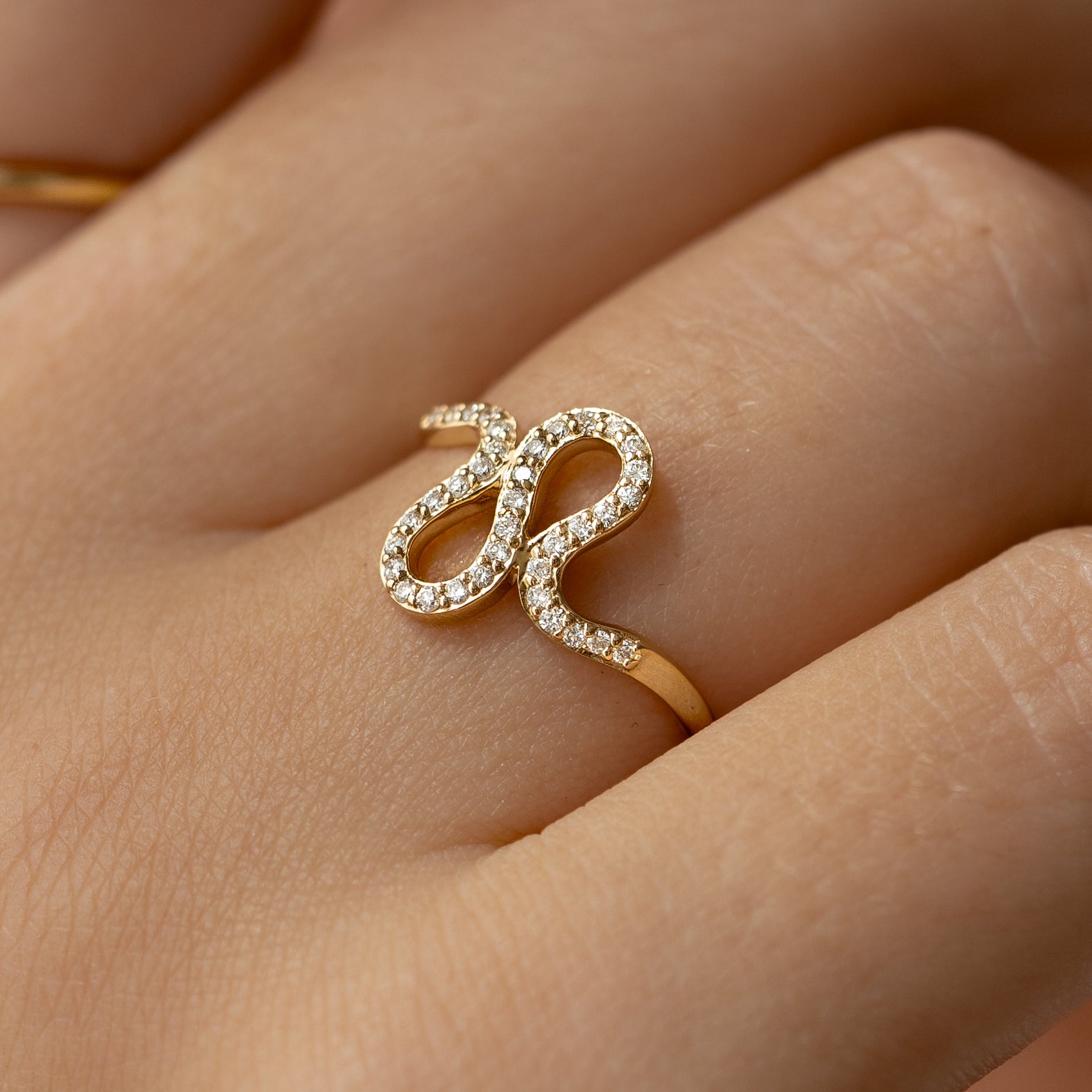 14K Gold Diamond Squiggle Ring - Elegant Stackable Band for Women, Perfect for Everyday Wear & Special Occasions