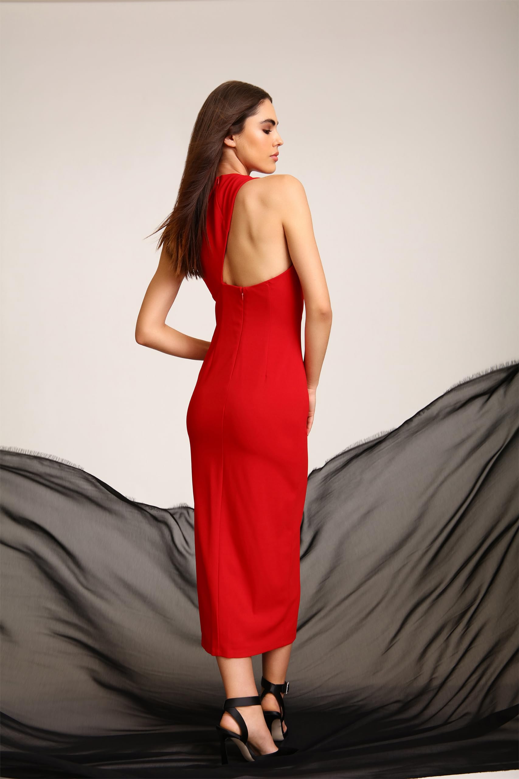 Donna Morgan Women's Elegant Crepe Dress with Asymmetric Back & High Slit - Formal Gowns for Weddings, Cocktail Parties & Date Nights