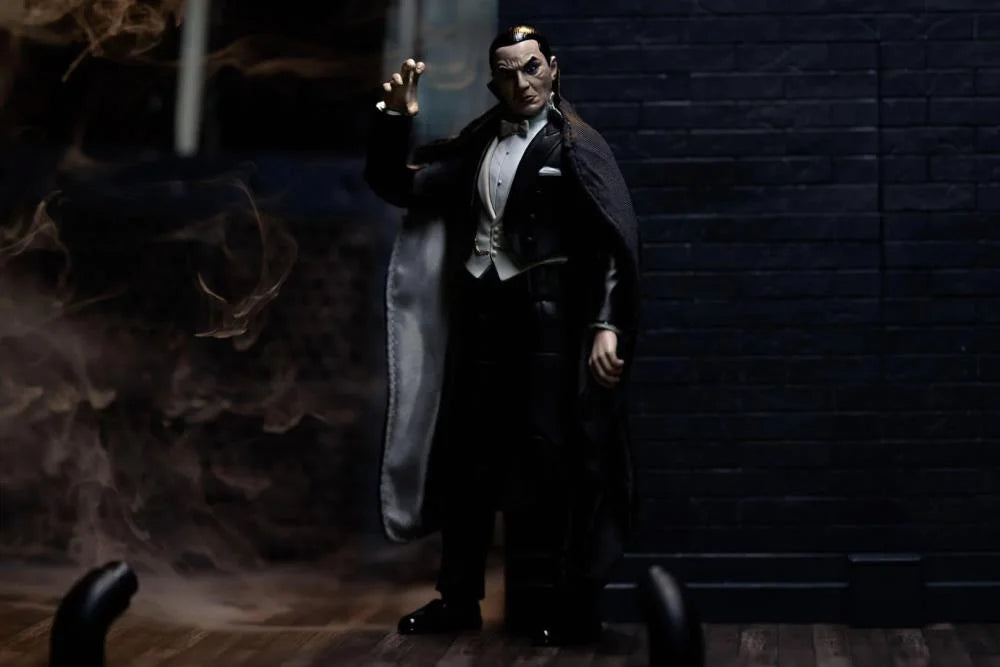 Bela Lugosi Dracula Deluxe Action Figure - Collectible 12-Inch Movie Figure for Horror Fans & Collectors - Perfect for Display, Gifts & Halloween Decor